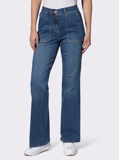 Gerade Jeans mit aufgesetzten Taschen - blue-stone-washed