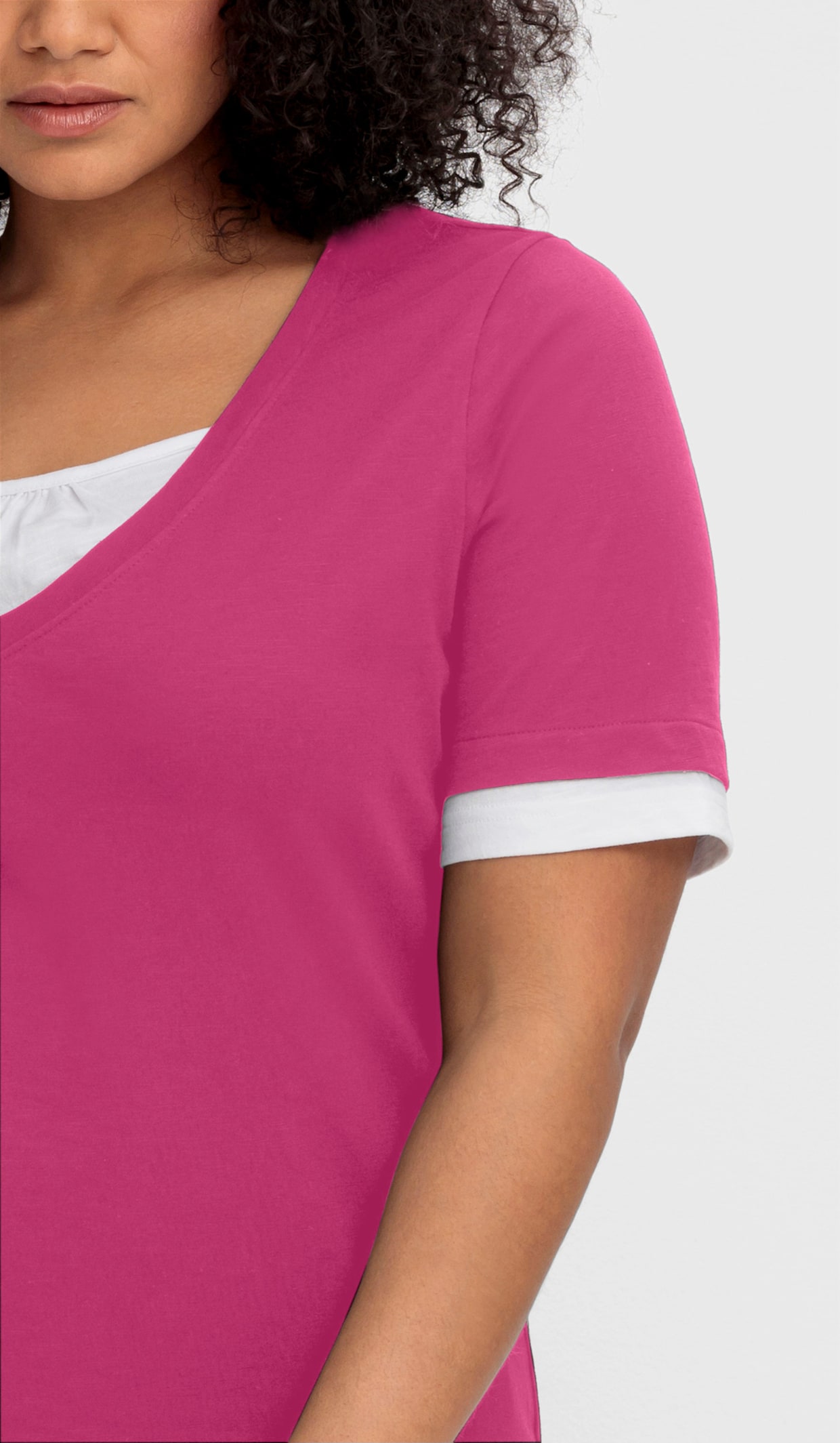 sheego 2-in-1-Shirt mit V-Ausschnitt - fuchsia-weiß