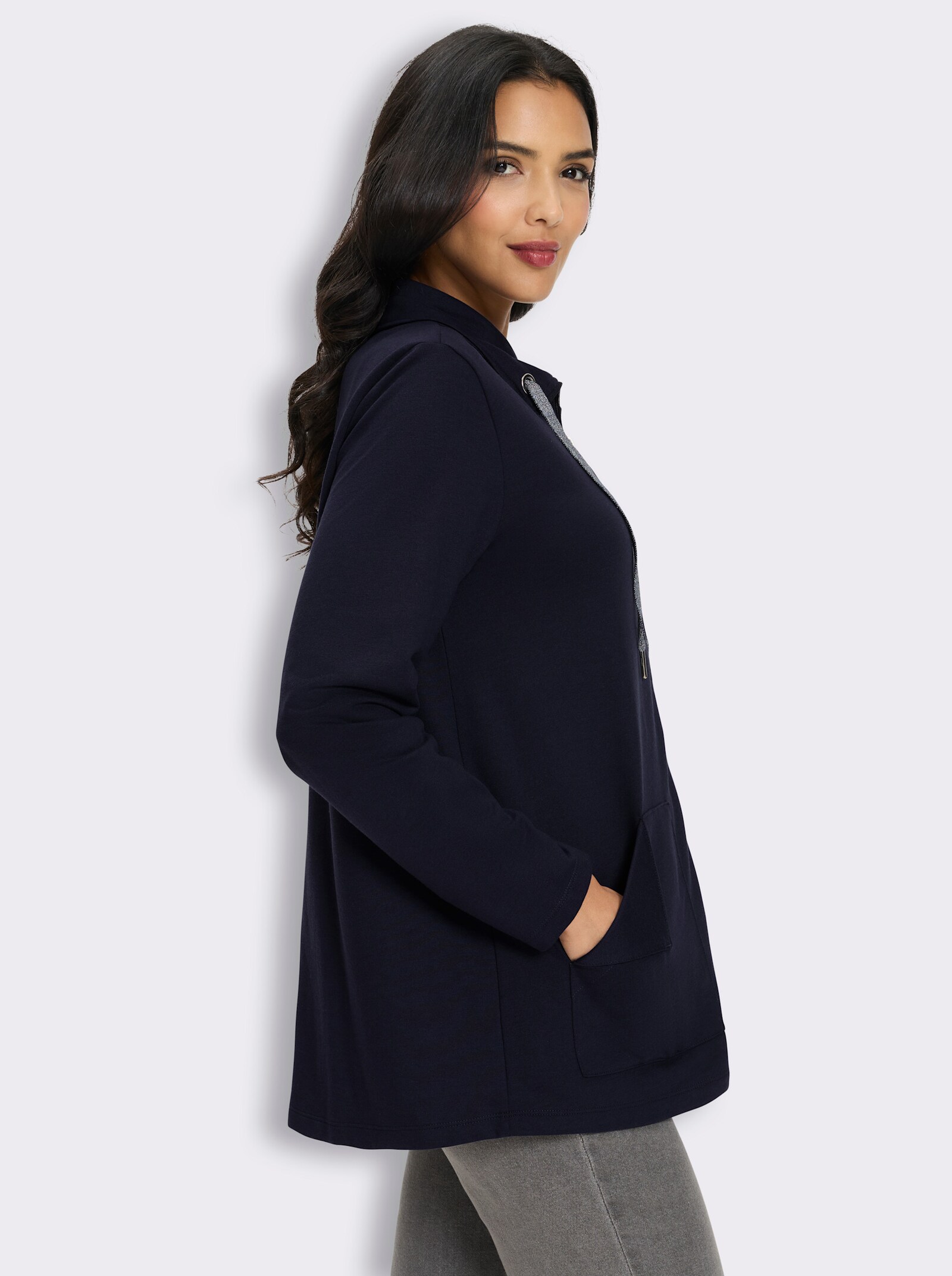 Sweatjacke mit zwei Taschen - marine