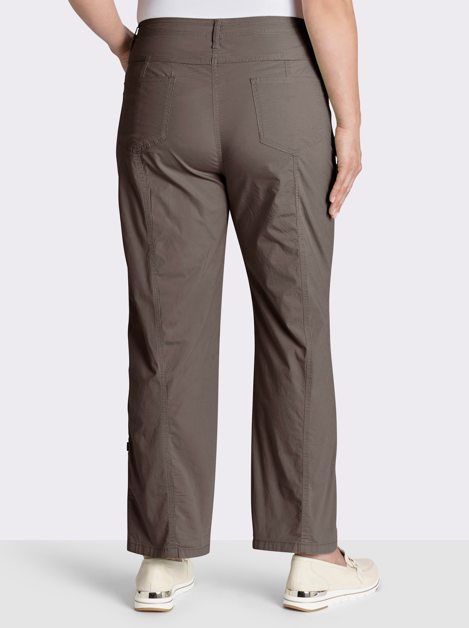 Hose mit krempelbaren Beinen - dunkeltaupe