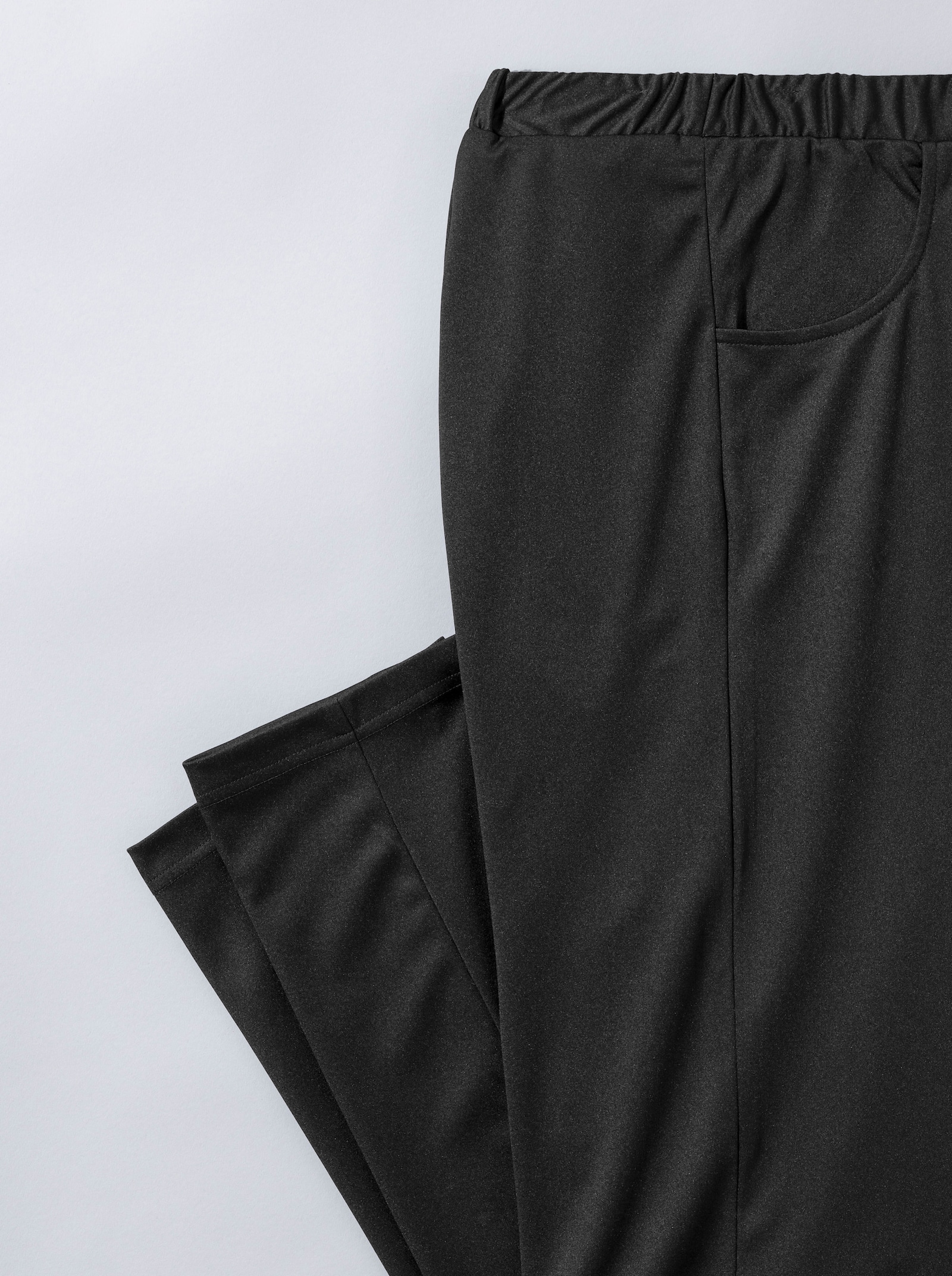 Jerseyhose mit seitlichen Taschen - schwarz