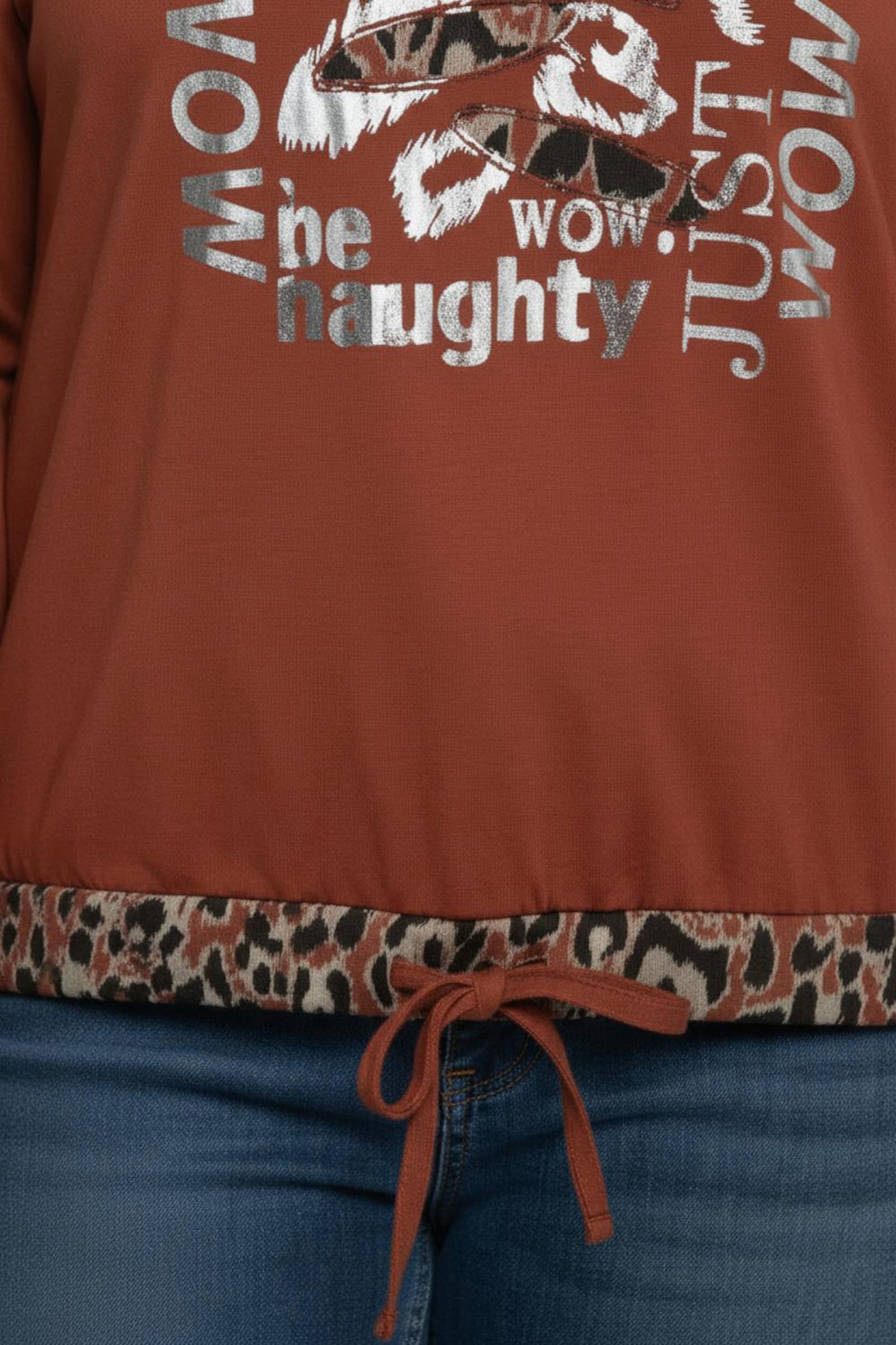 Print-Shirt mit Cut-Outs - rostrot-schwarz