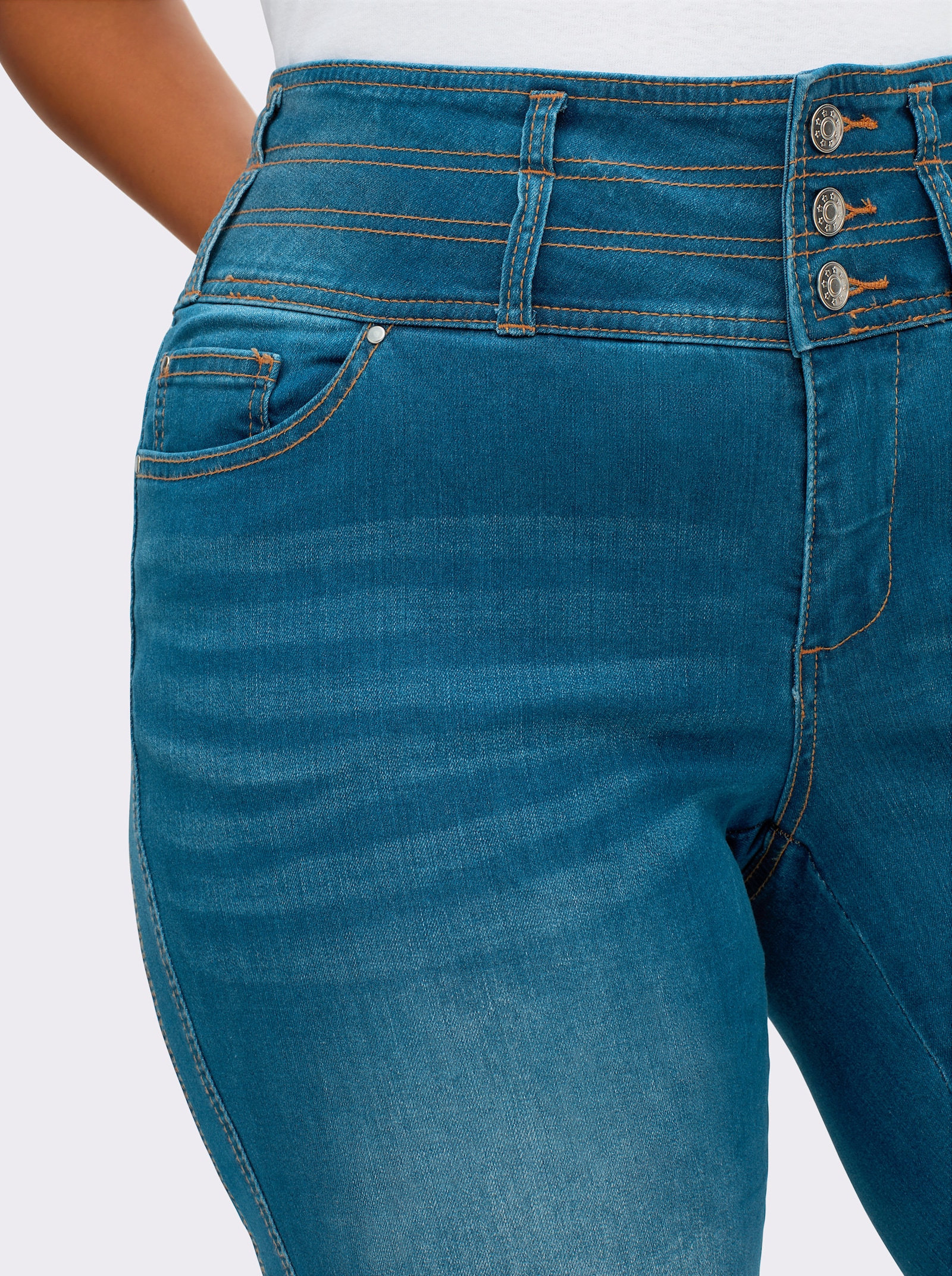 5-Pocket-Jeans mit dezent ausgestelltem Bein - blue-stone-washed