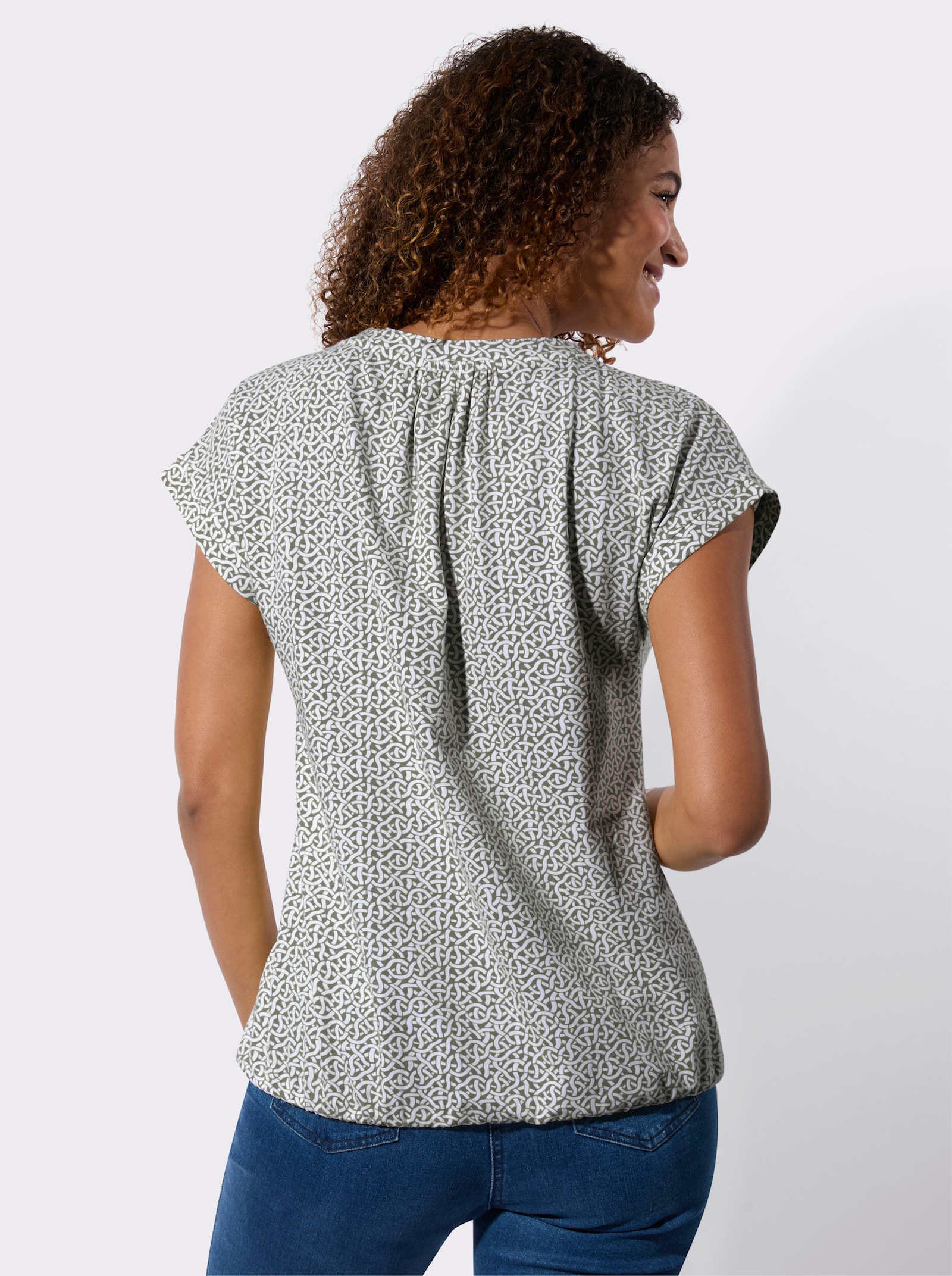 Kurzarmshirt mit kleinen Raffungen - khaki-ecru-bedruckt