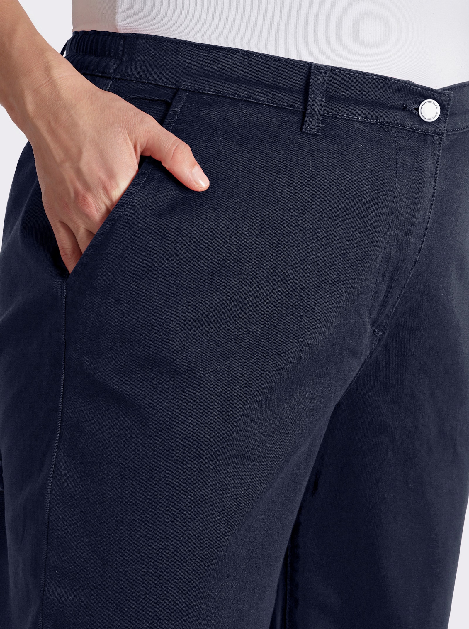 Jeansbermudas mit Dehnbund hinten - marine