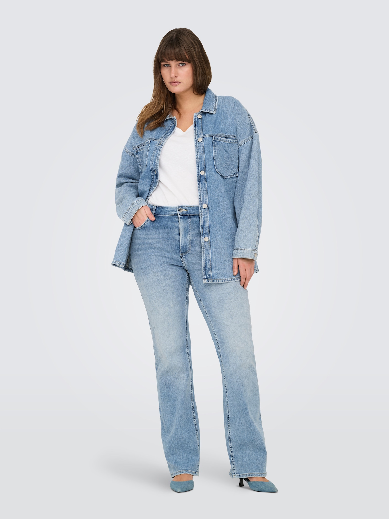 ONLY CARMAKOMA Bootcut-Jeans - light blue denim