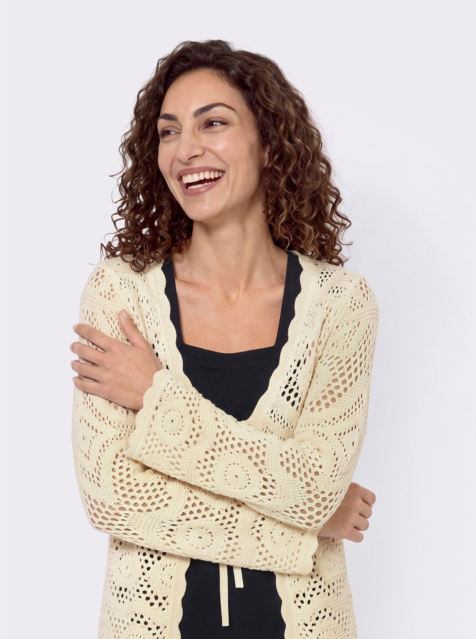 Strickjacke mit gewellten Abschlüssen - champagner