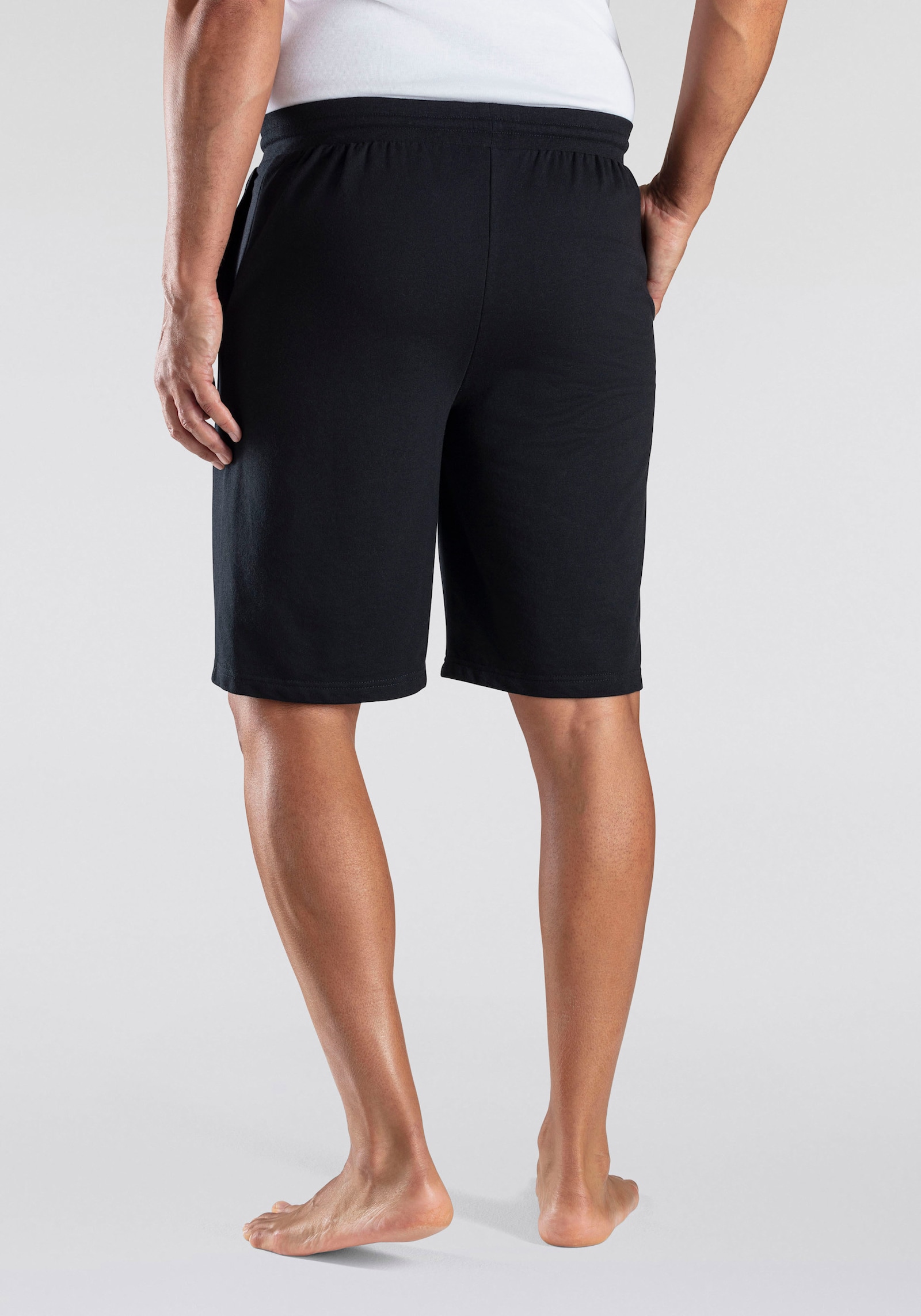 Bench. Loungewear Sweatshorts - schwarz