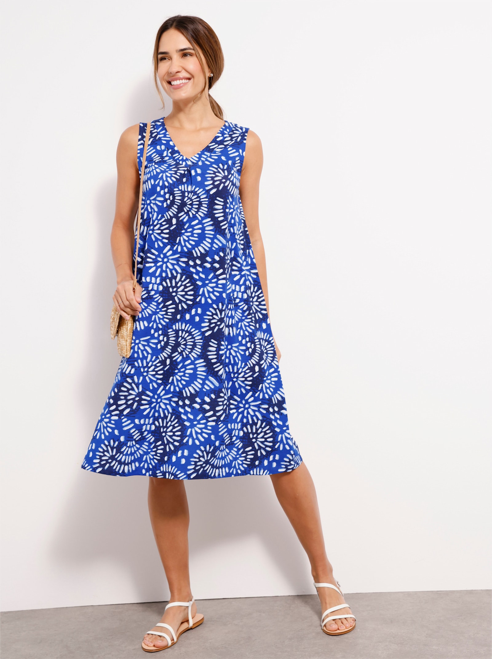 Sommerkleid in grafischem Dessin - marine-royalblau-bedruckt