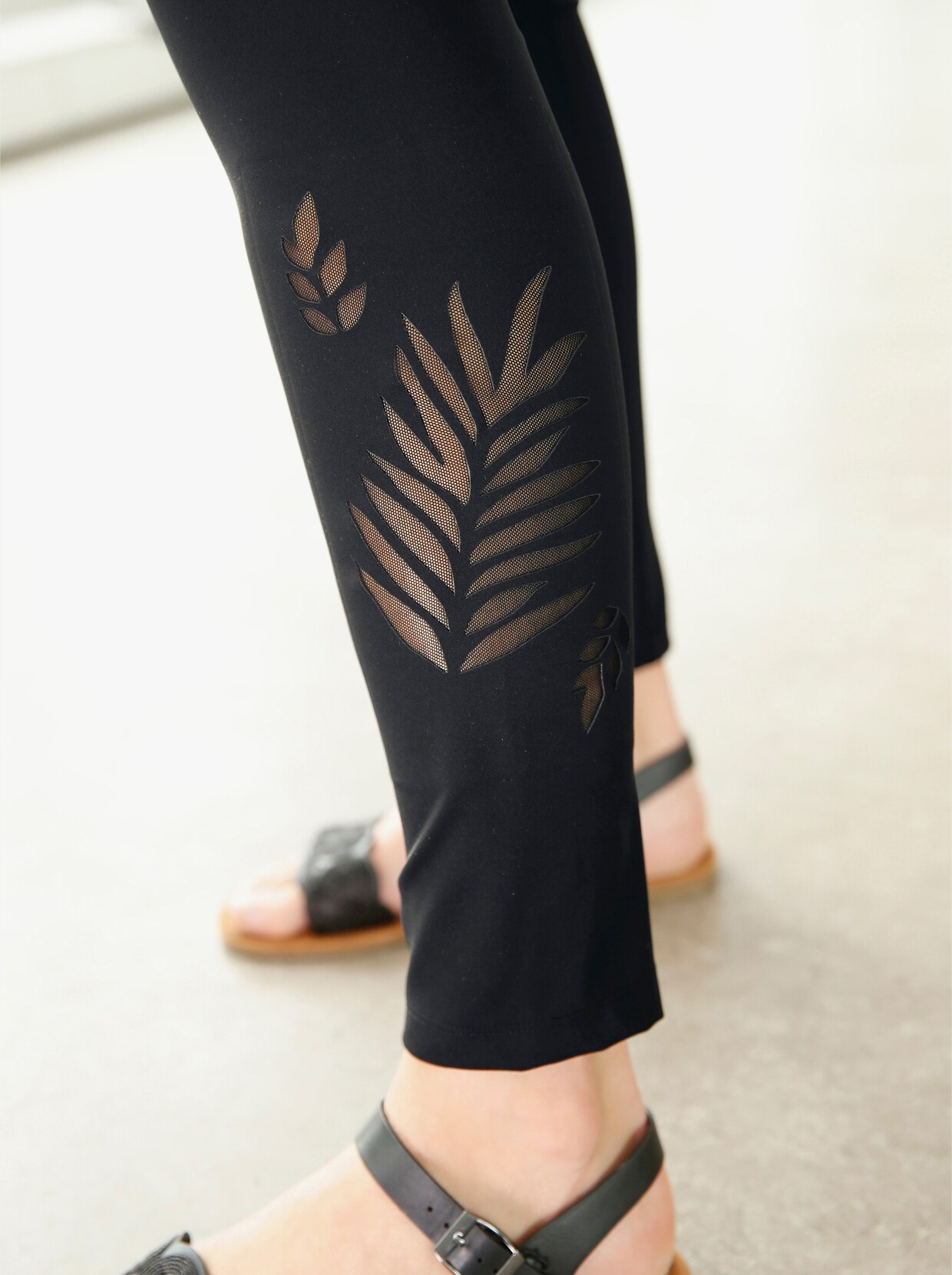 Longshirt - schwarz-bedruckt