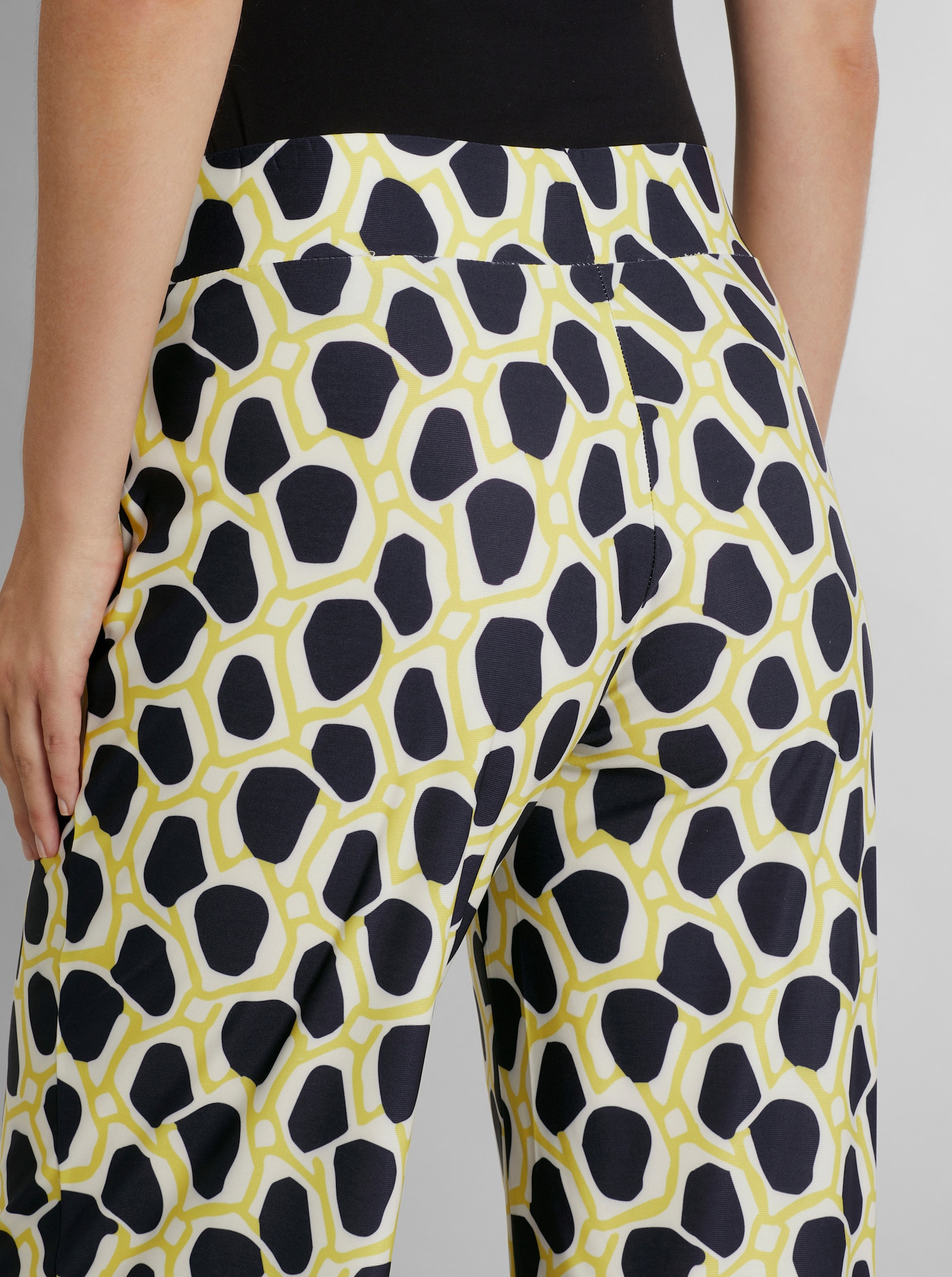 heine Jerseyhose mit Druck-Dessin - ecru-marine-bedruckt
