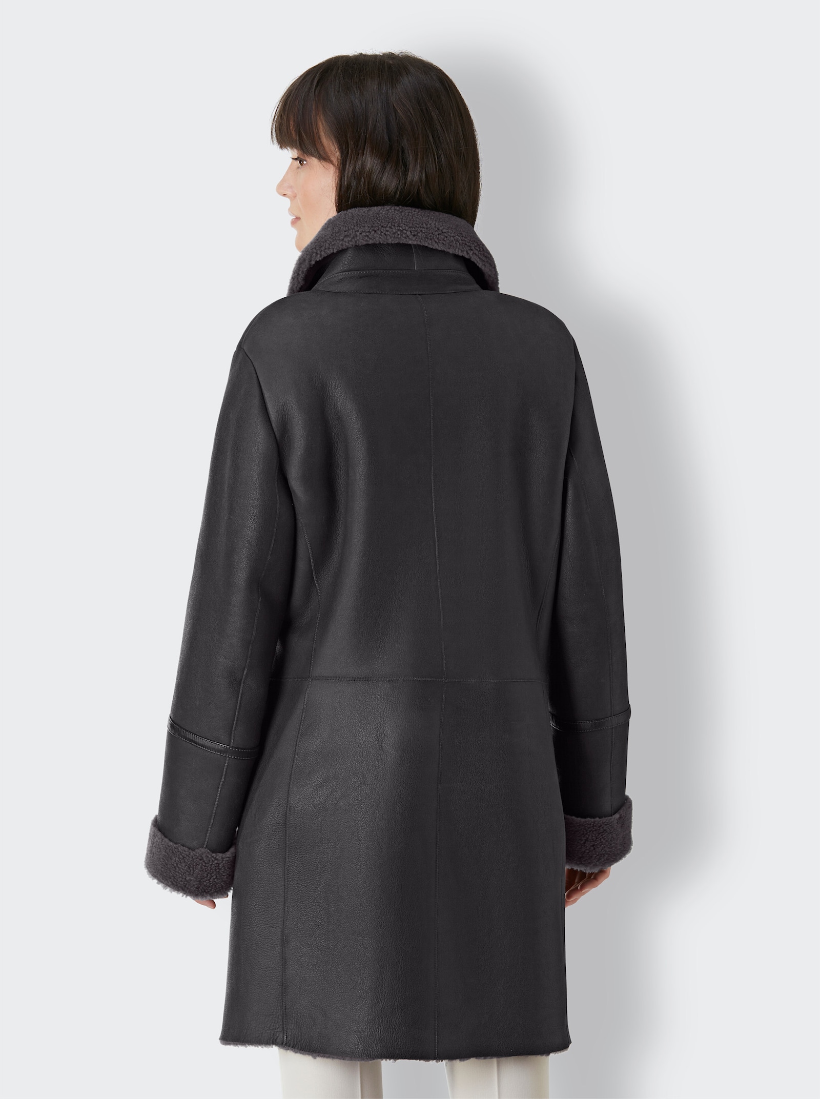 Mainpol Lammfelljacke mit Fell-Innenseite - anthrazit