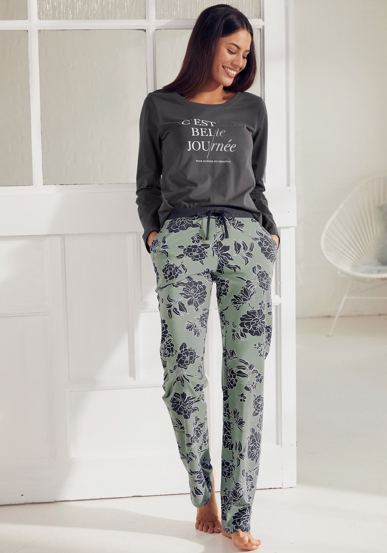 Vivance Dreams Pyjama in graphit-graugrün | heine | Pyjama-Sets