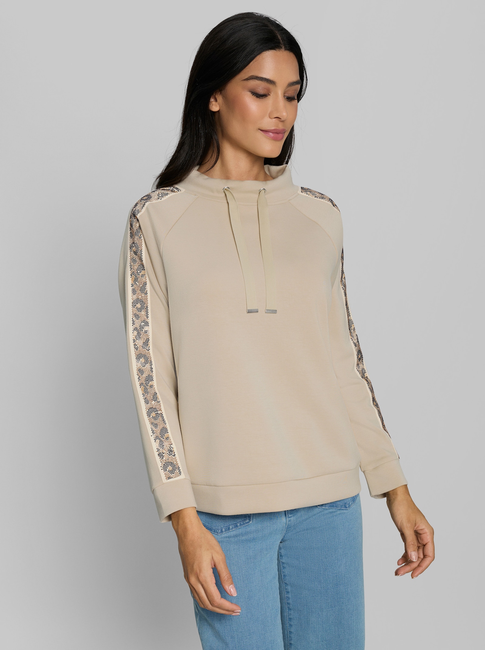 heine Sweatshirt mit Ziersteinchen - sand