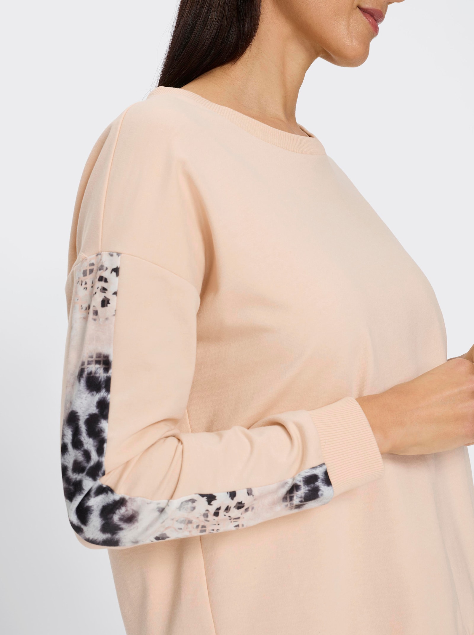 heine Sweatshirt mit Animal-Print - sand