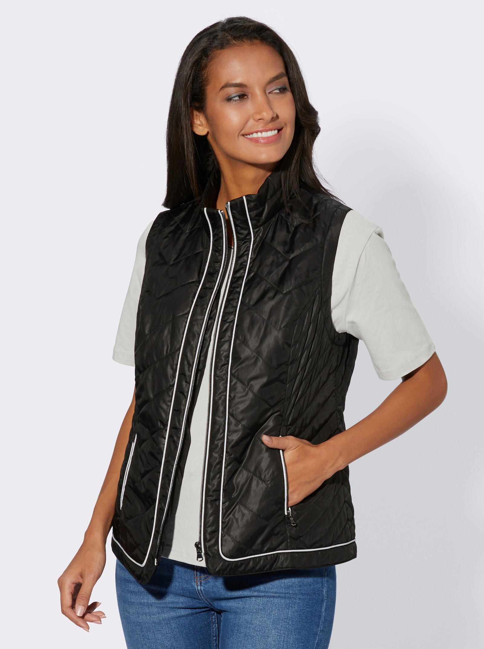 Steppweste mit abgerundetem Saum - schwarz