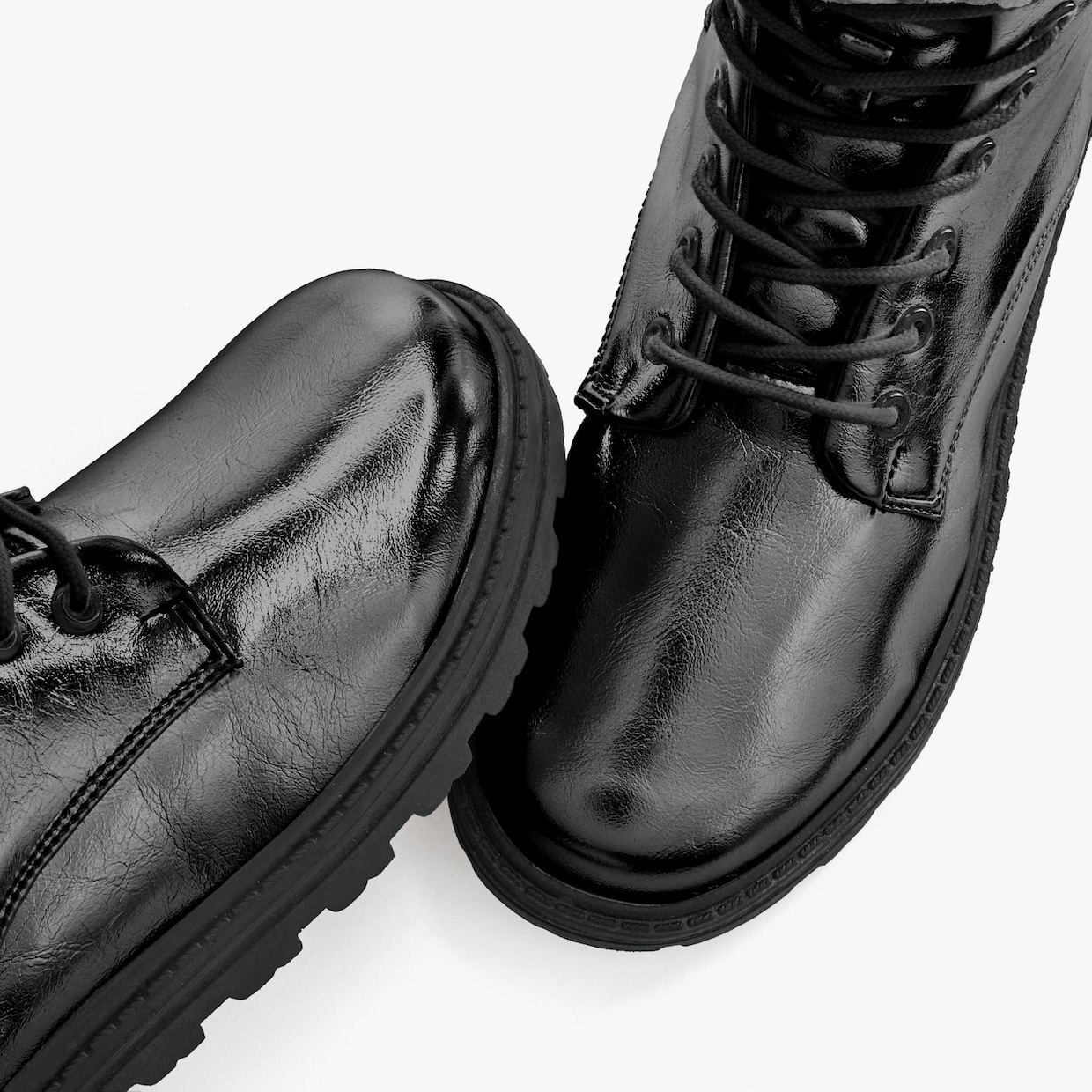 LASCANA Stiefelette - schwarz