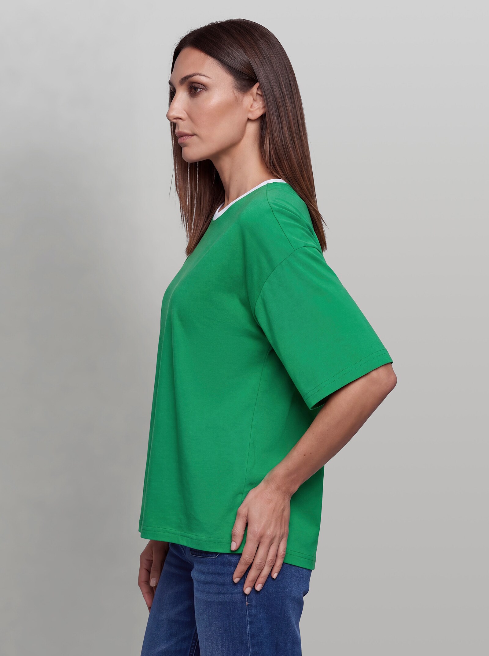 heine Kurzarmshirt mit asymmetrischem Saum - grasgrün