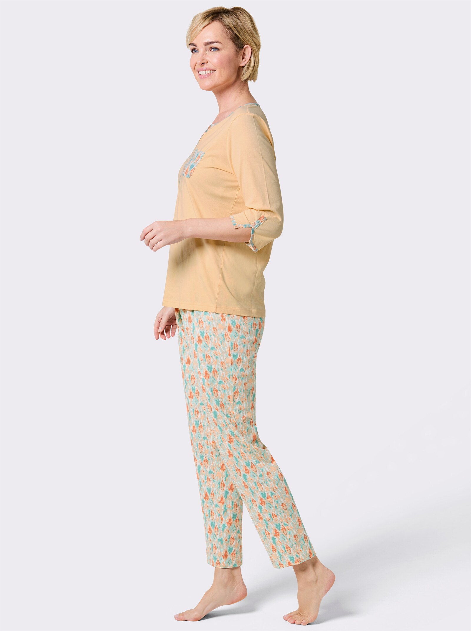 wäschepur Schlafanzug aus reiner Baumwolle - apricot-salbei-bedruckt