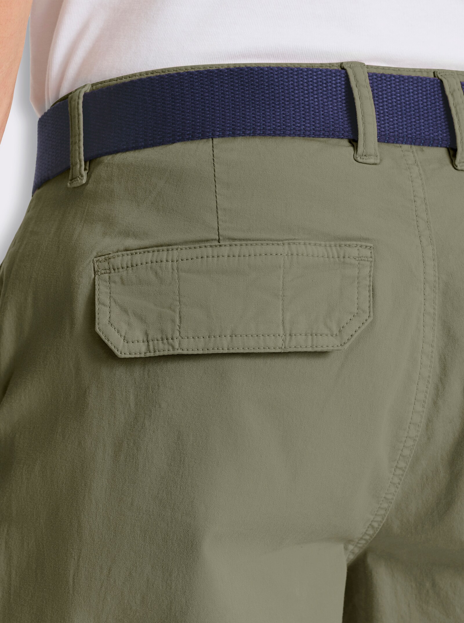 Bermudas in Twill-Qualität - khaki
