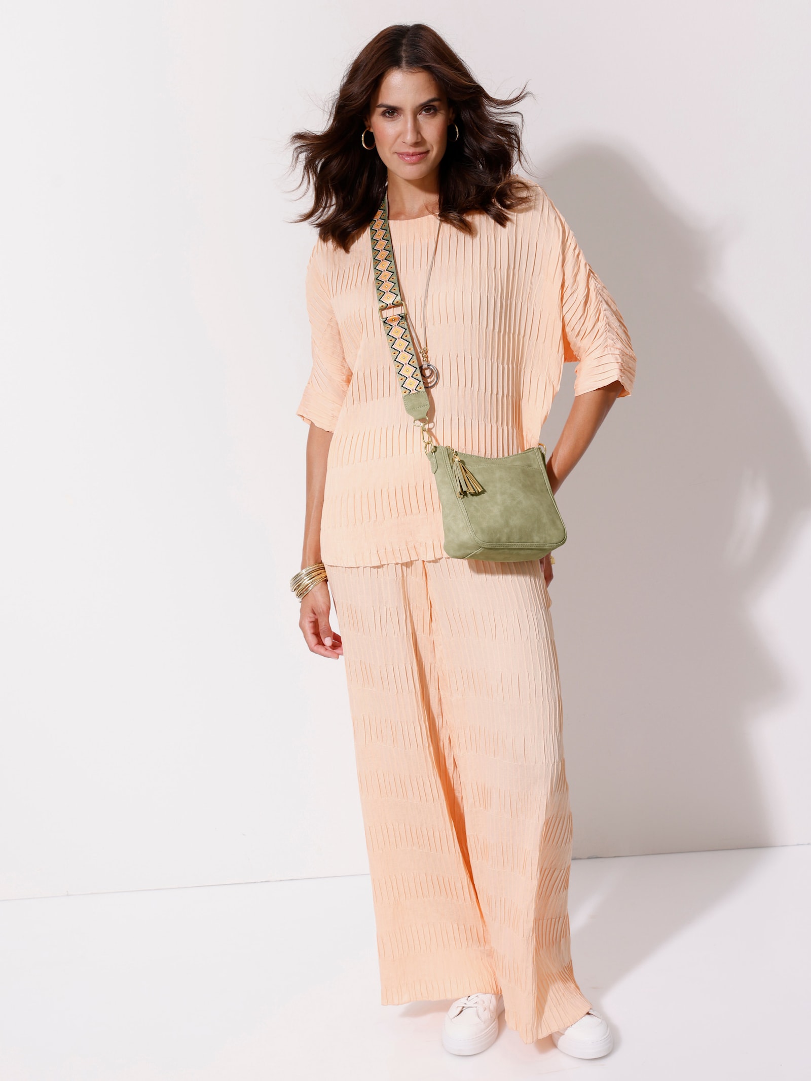 Tasche mit Wechselgurt - grün