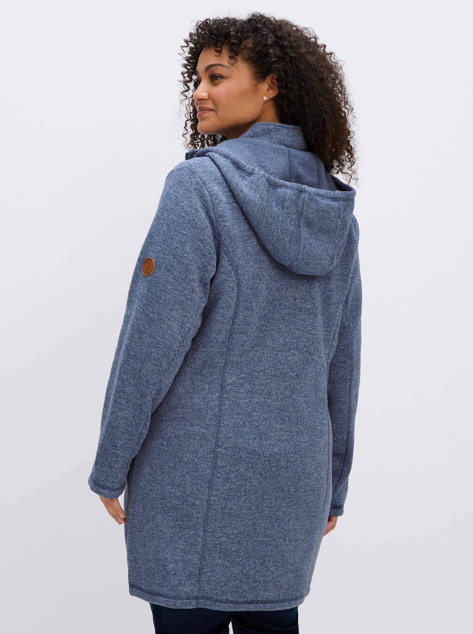 sheego Strickfleecejacke mit Knebelverschlüssen - rauchblau-taubenblau
