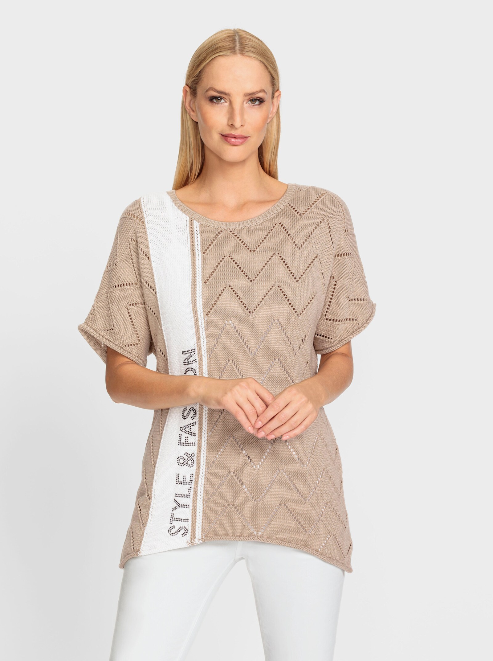 heine Kurzarmpullover mit Schriftzug und Ziersteinchen - beige-ecru-gemustert