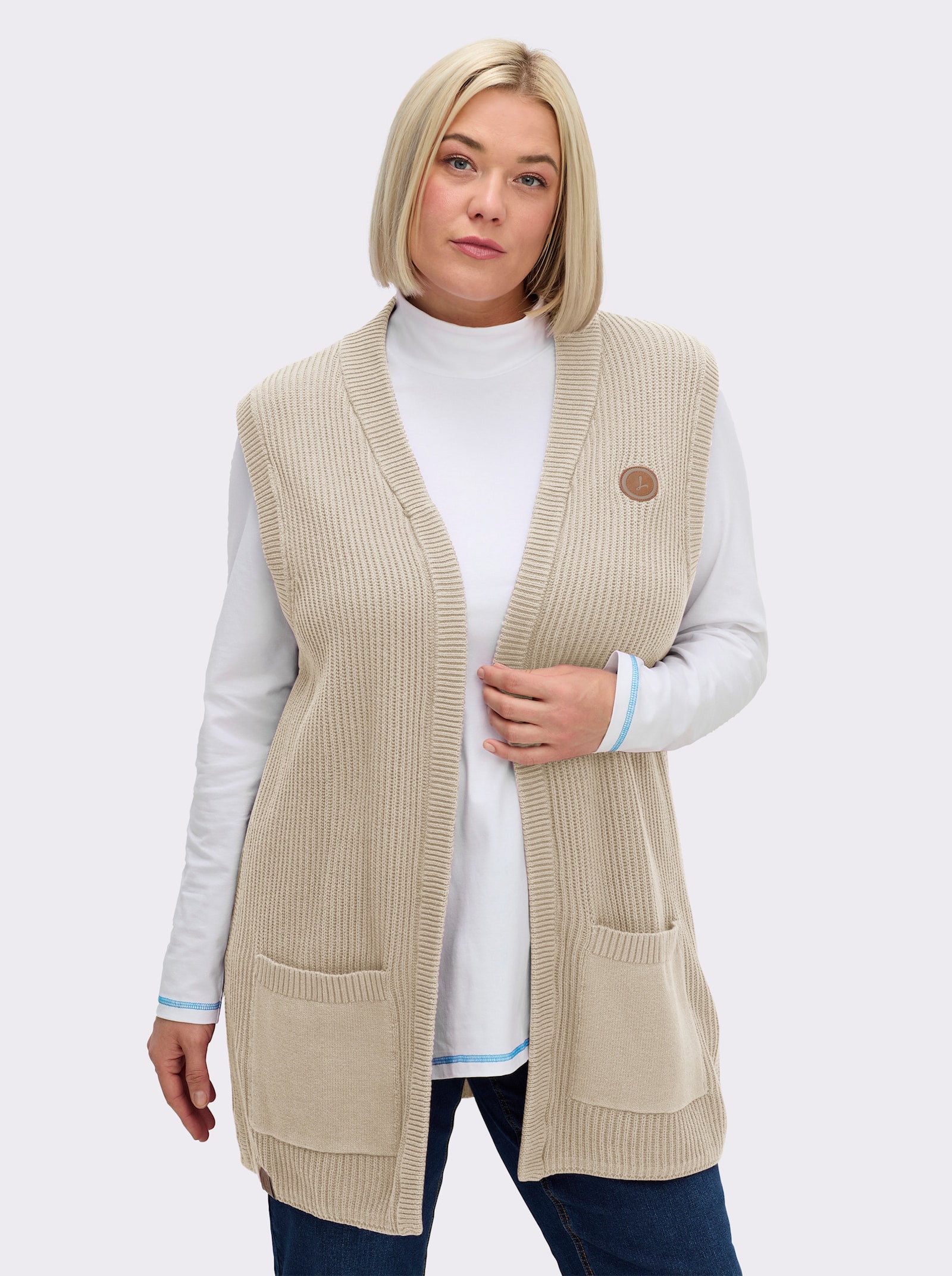 Strickweste in Longform, gerippt - sand