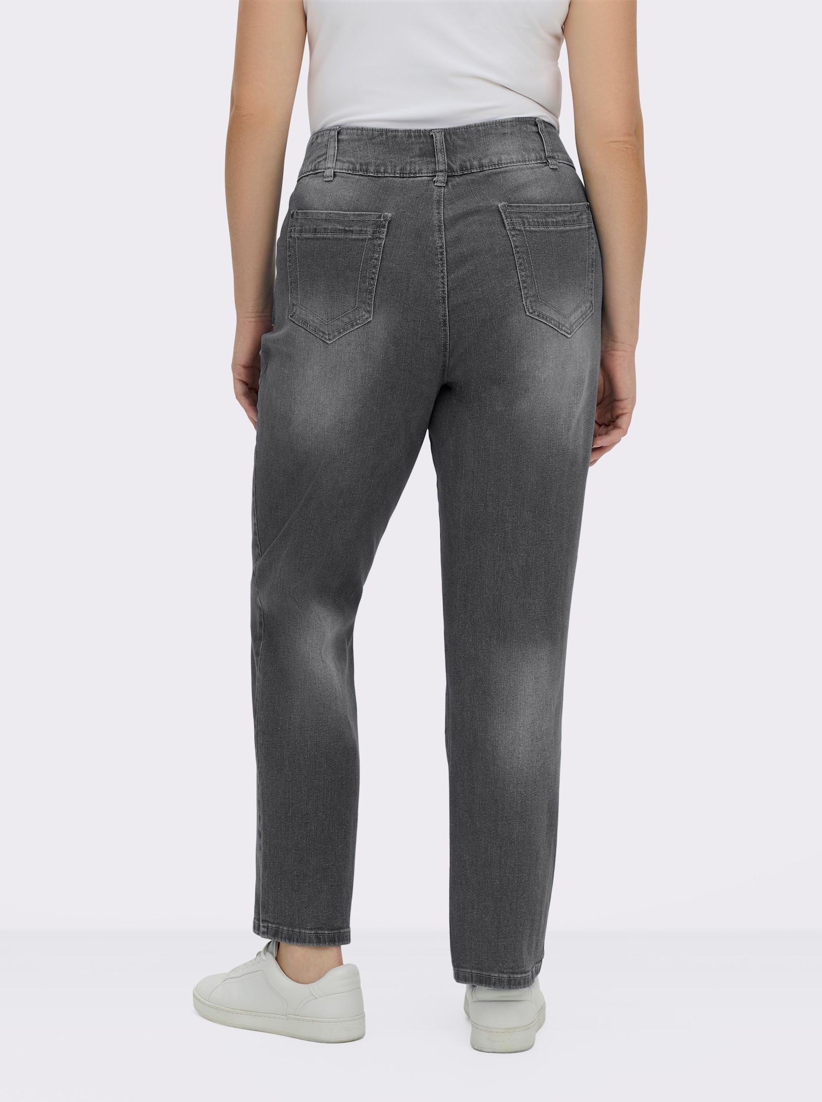 Jeans mit Nieten an den Taschen - grey-denim