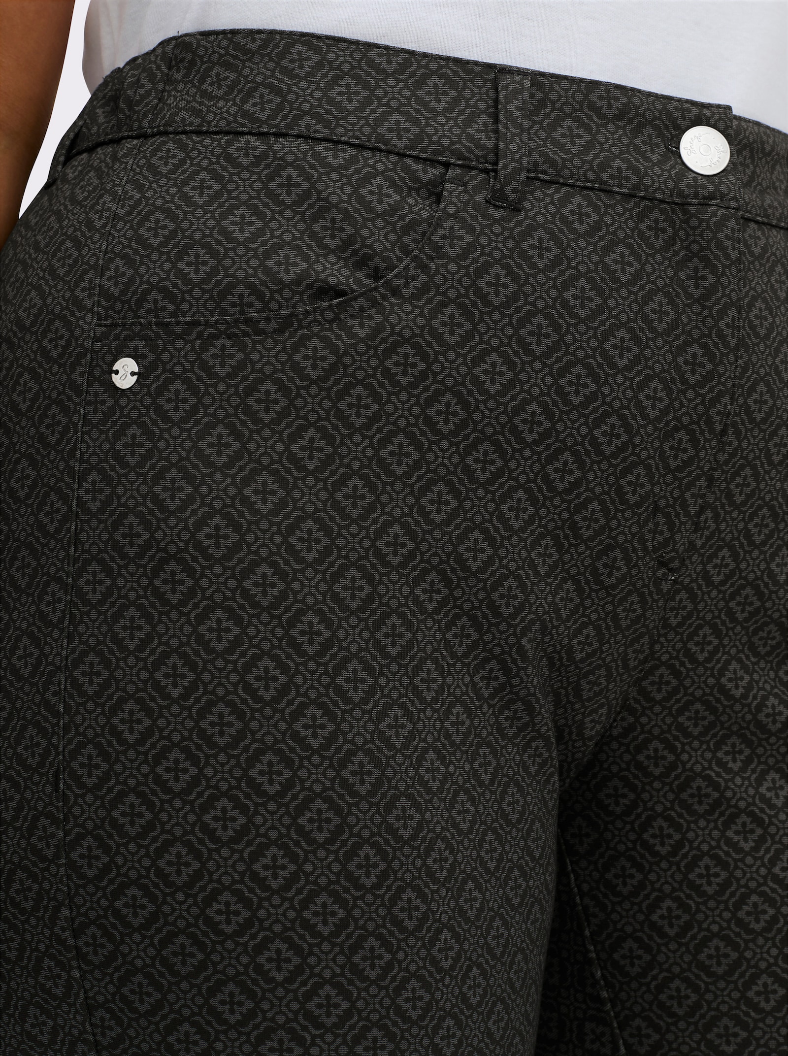 sheego Bootcuthose mit Jacquard-Kacheldruck - graphit-grau-gemustert