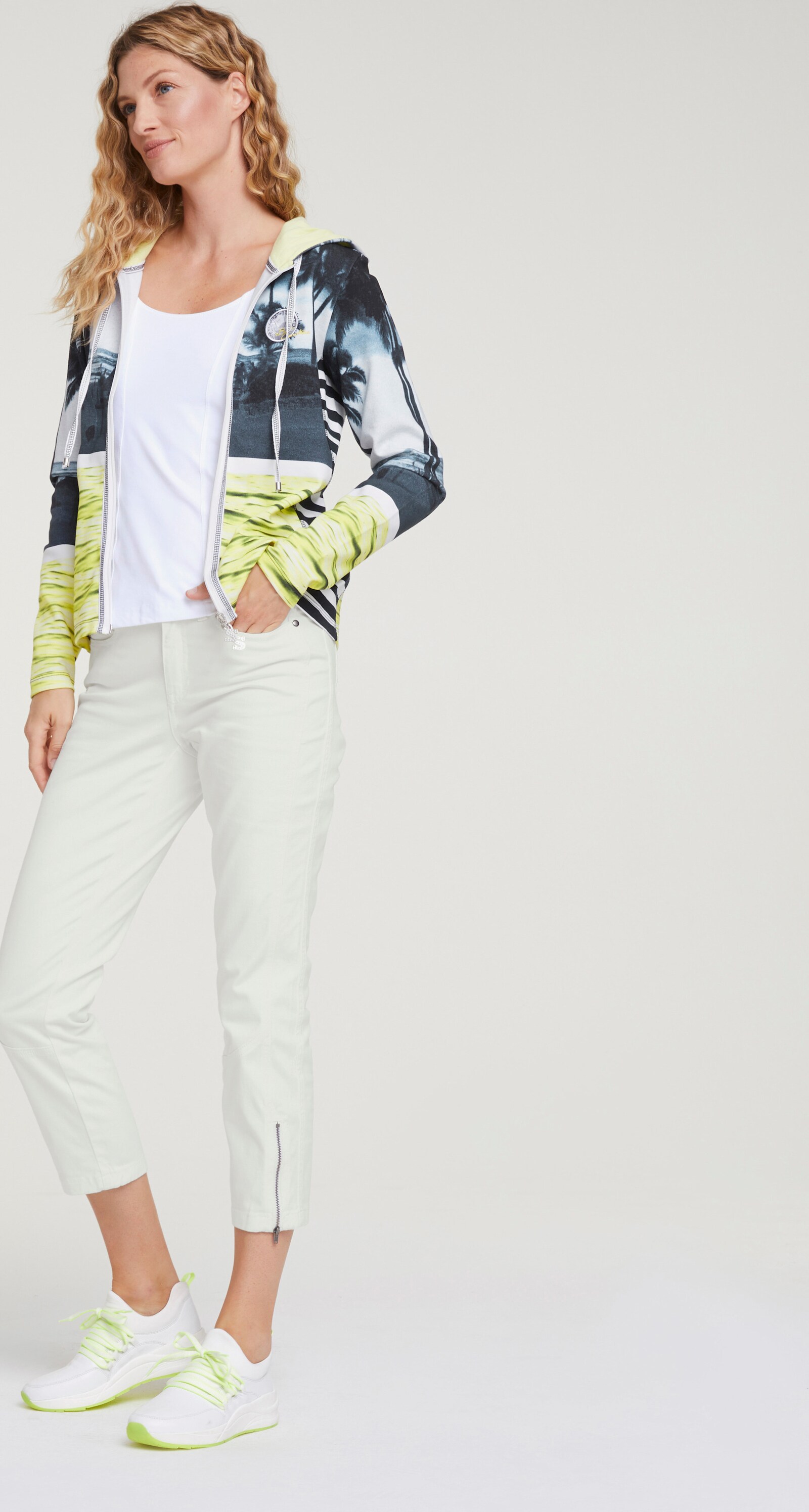 heine Shirtjasje met fotoprint - limoen