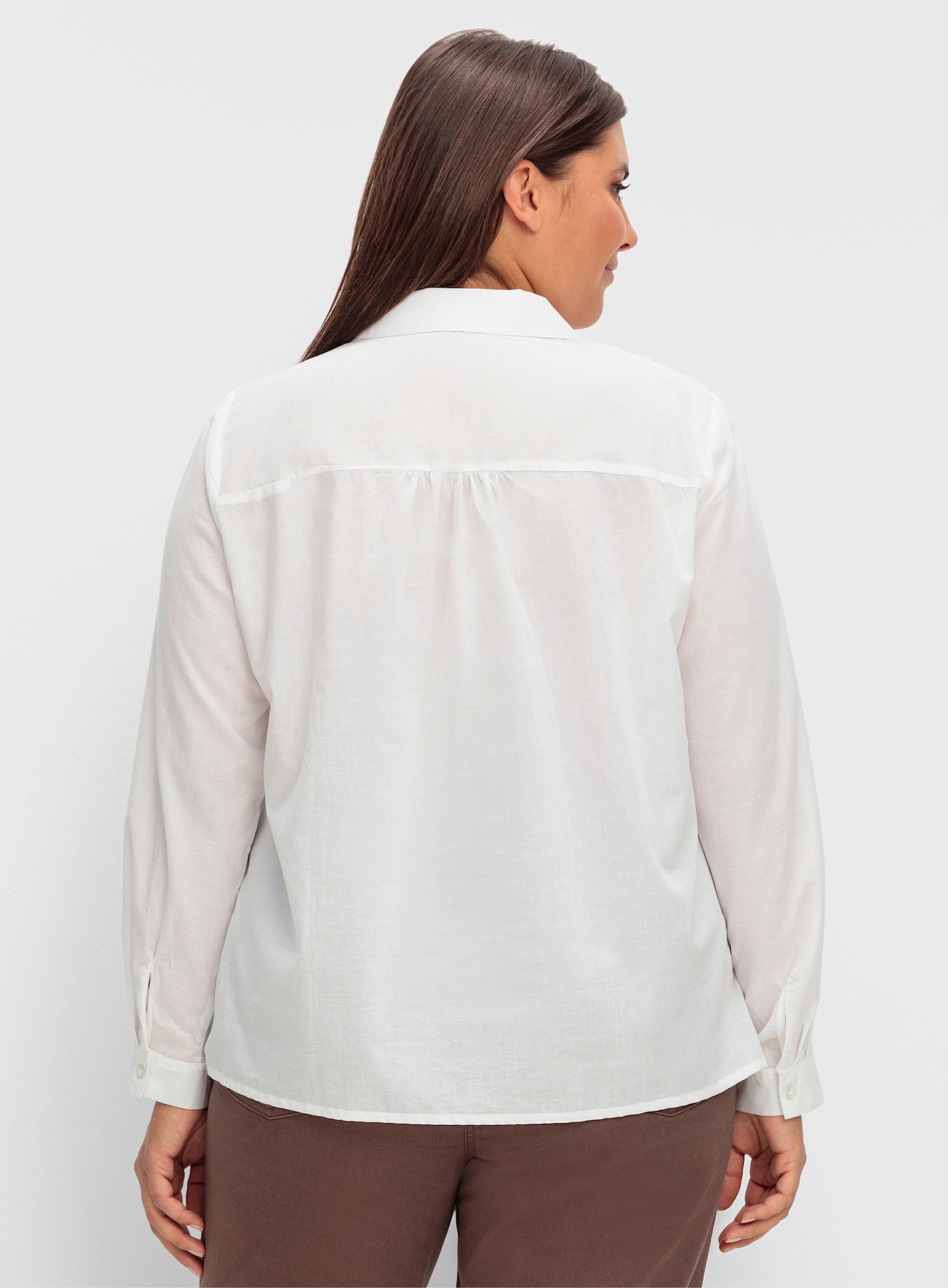 Hemdbluse mit kurzer Knopfleiste - weiß