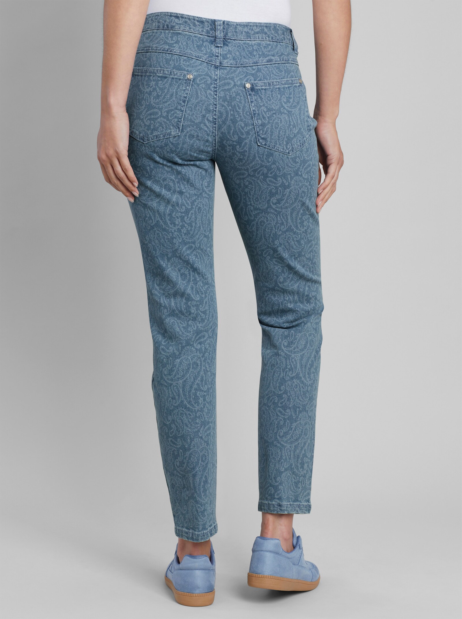 heine 5-Pocket-Jeans mit Paisley-Muster - blue-bleached