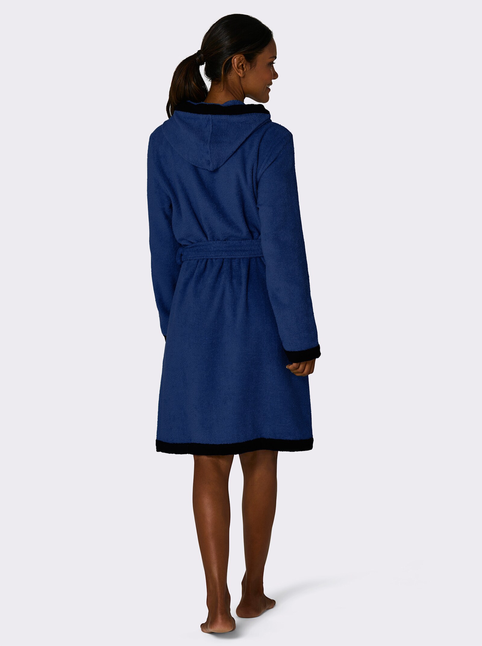 feel good Bademantel - royalblau-schwarz