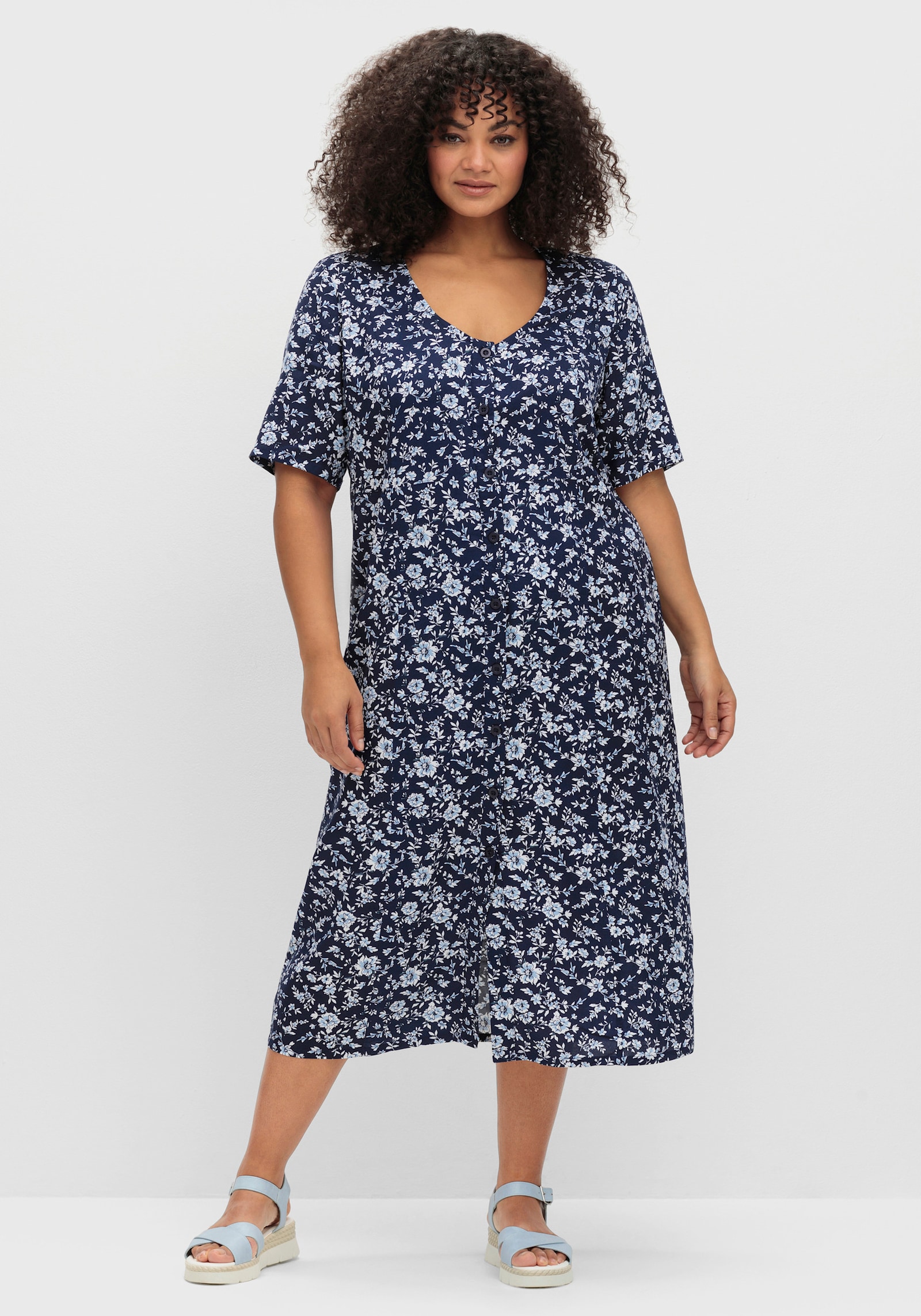 Druckkleid mit durchgehender Knopfleiste - marine-hellblau-bedruckt