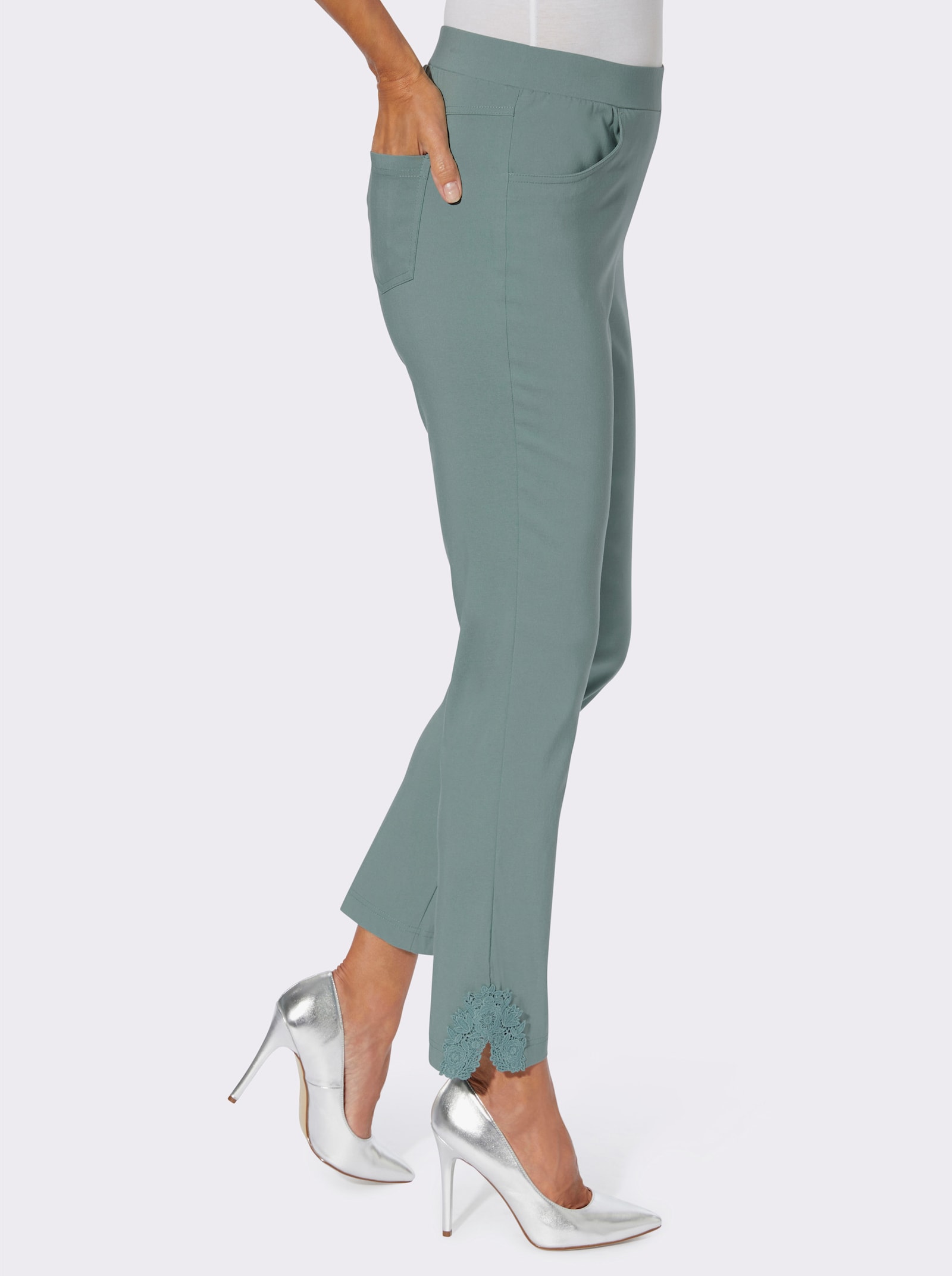 Bengalinebroek met kant aan de zoom - jade