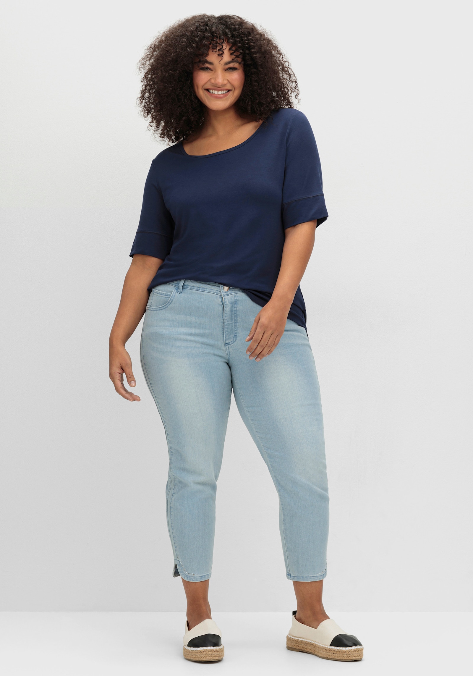 T-Shirt mit zweilagigem Ärmelbündchen - marine