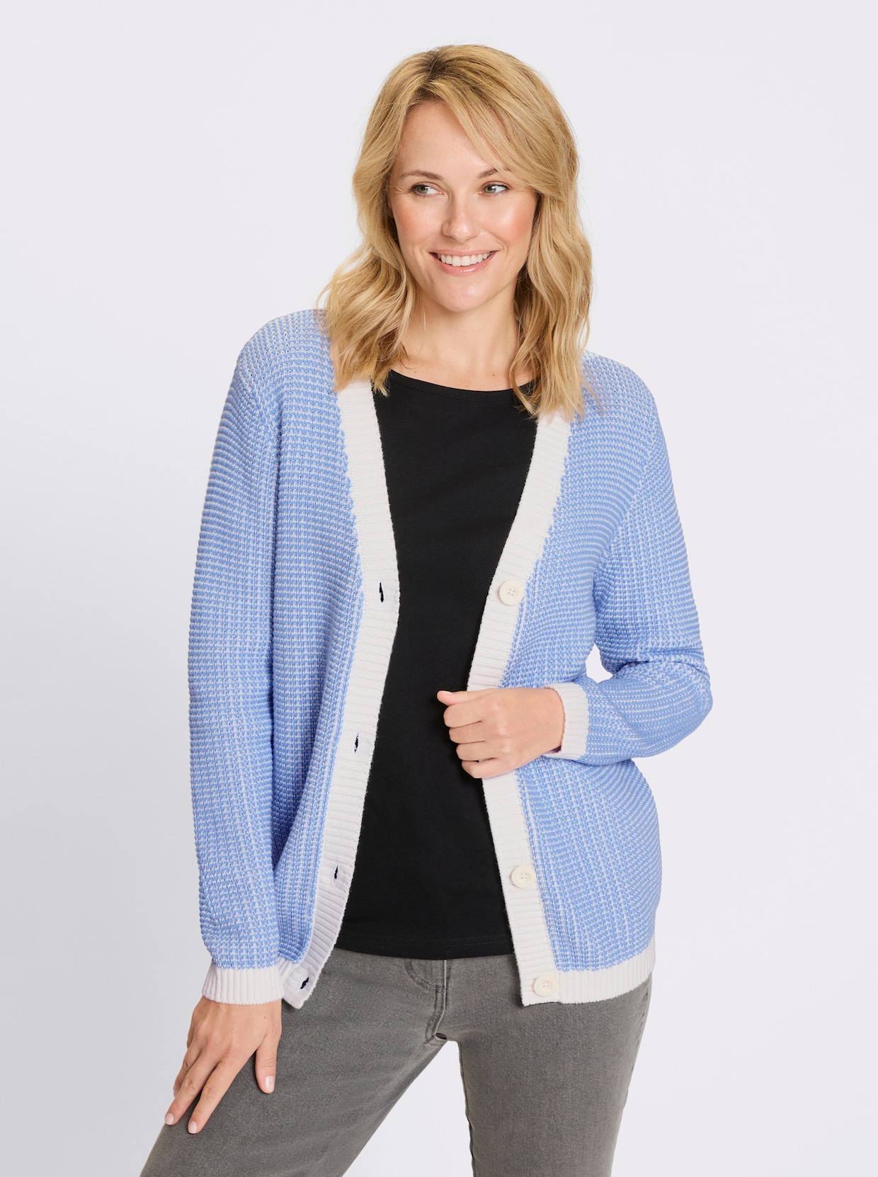 Strickjacke - himmelblau-ecru-gemustert