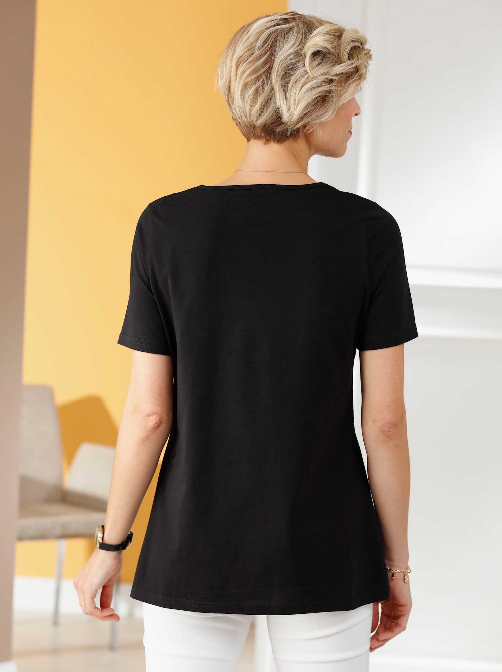 Tunikashirt mit Zierknöpfen in Holz-Optik - schwarz