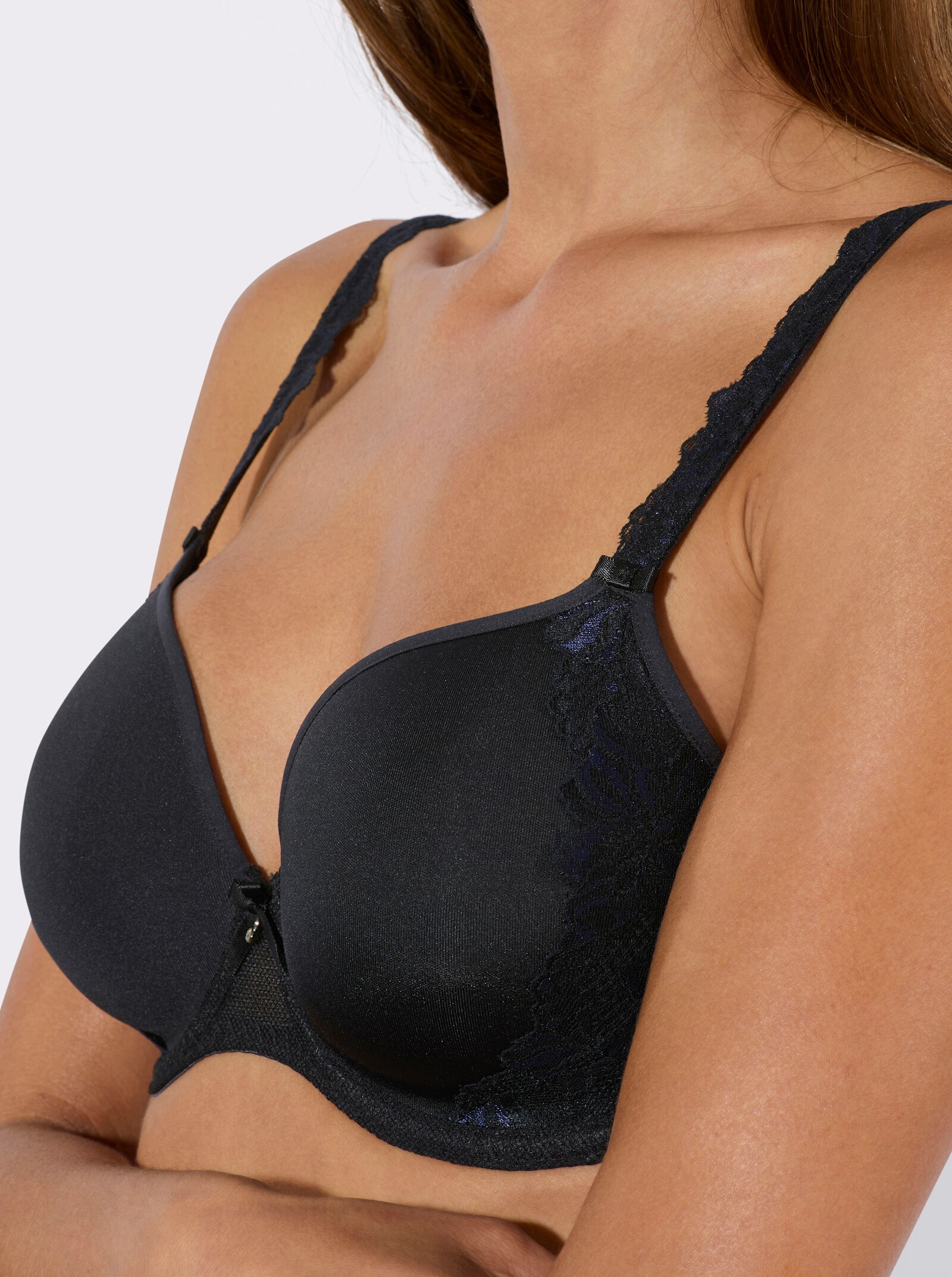 Anita Schalen-BH mit Bügel und Spitze - schwarz