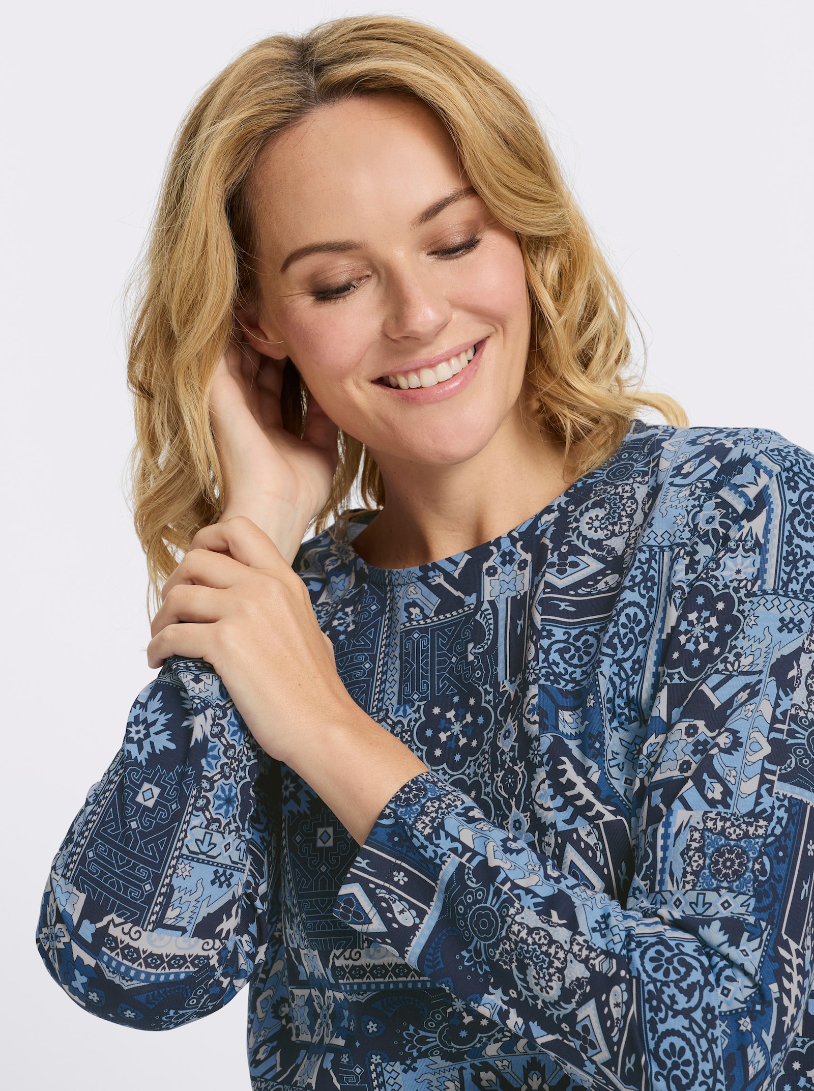 Longshirt mit Patchwork-Druck - marine-himmelblau-bedruckt