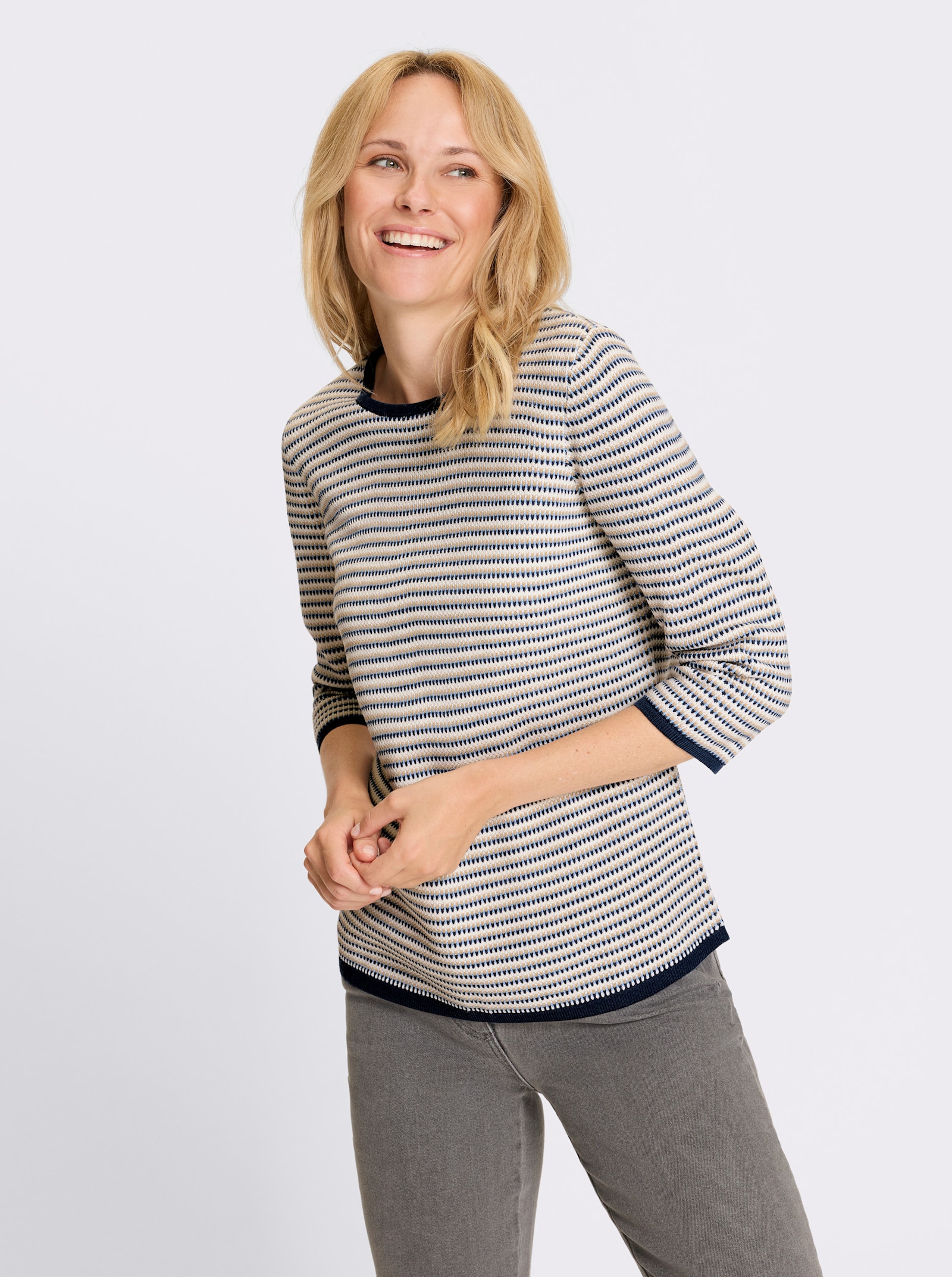 Jacquard-Pullover mit 3/4-Ärmeln - ecru-dunkelblau-gemustert