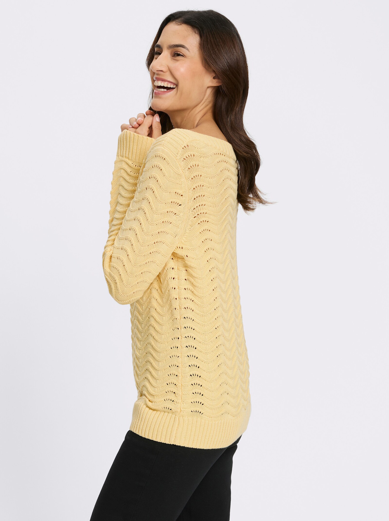 Pullover mit wellenförmigem Ajour-Strickmuster - vanille