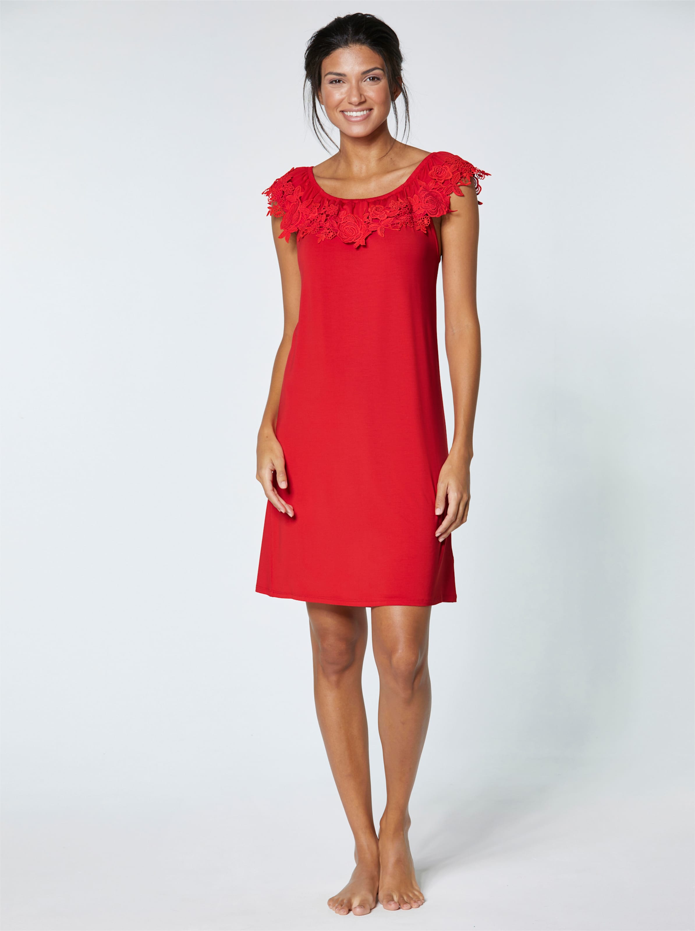 Weichem und günstig Kaufen-Sommerkleid in rot von pastunette. Sommerkleid in rot von pastunette <![CDATA[Bei diesem luftigen Sommerkleid ist der Carmen-Ausschnitt üppig mit Rüschen und Spitze verziert. Aus weichem Single-Jersey.]]>. 