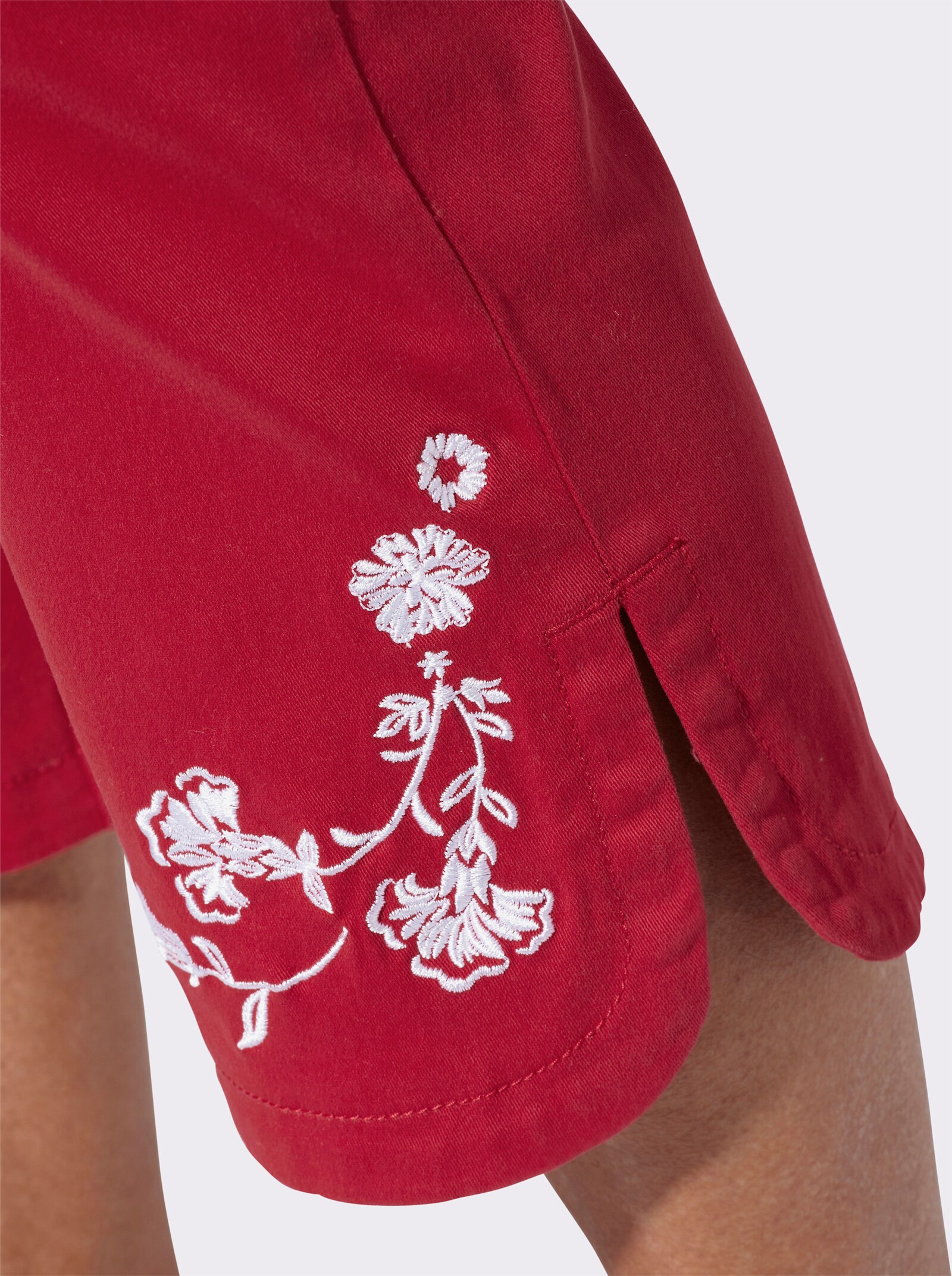 7/8 džíny s květinovou výšivkou - červená