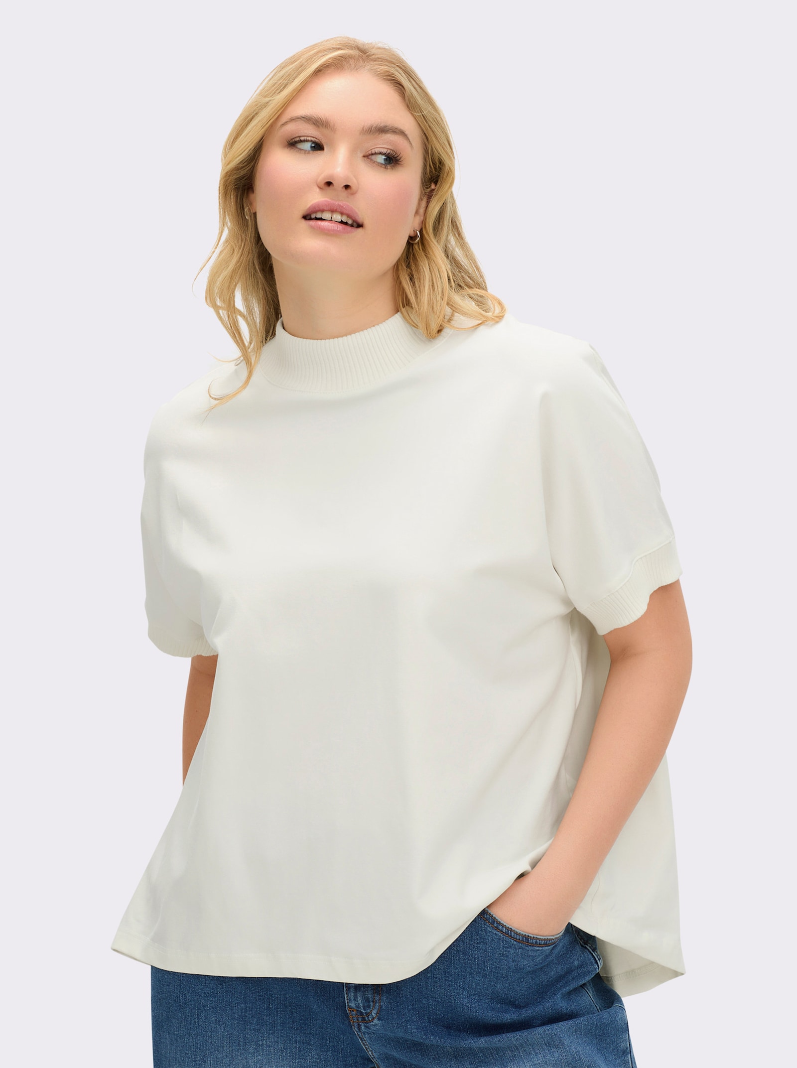  Stehkragenshirt mit Fledermaus-Ärmeln - ecru