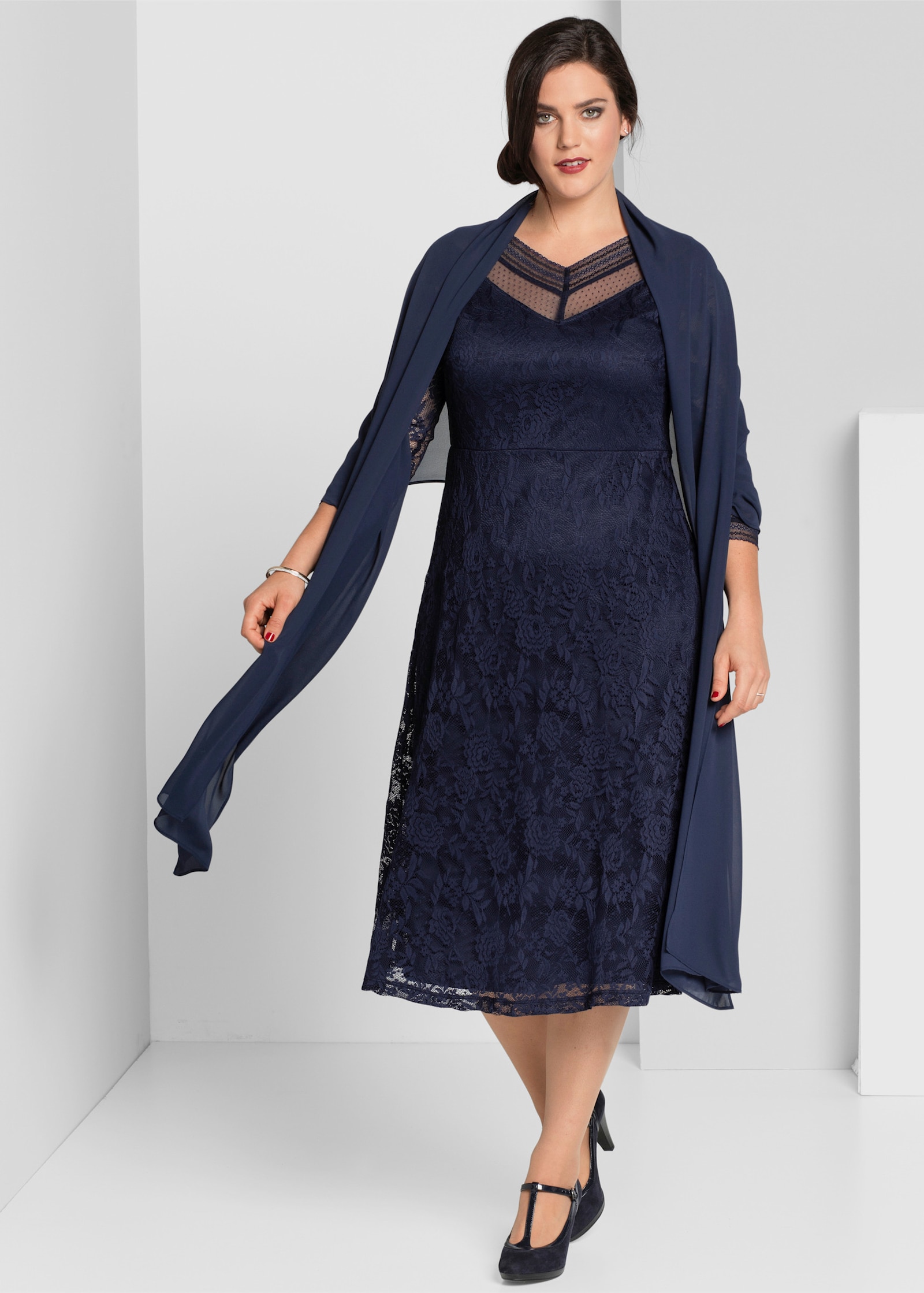 sheego Stola aus Chiffon - marine