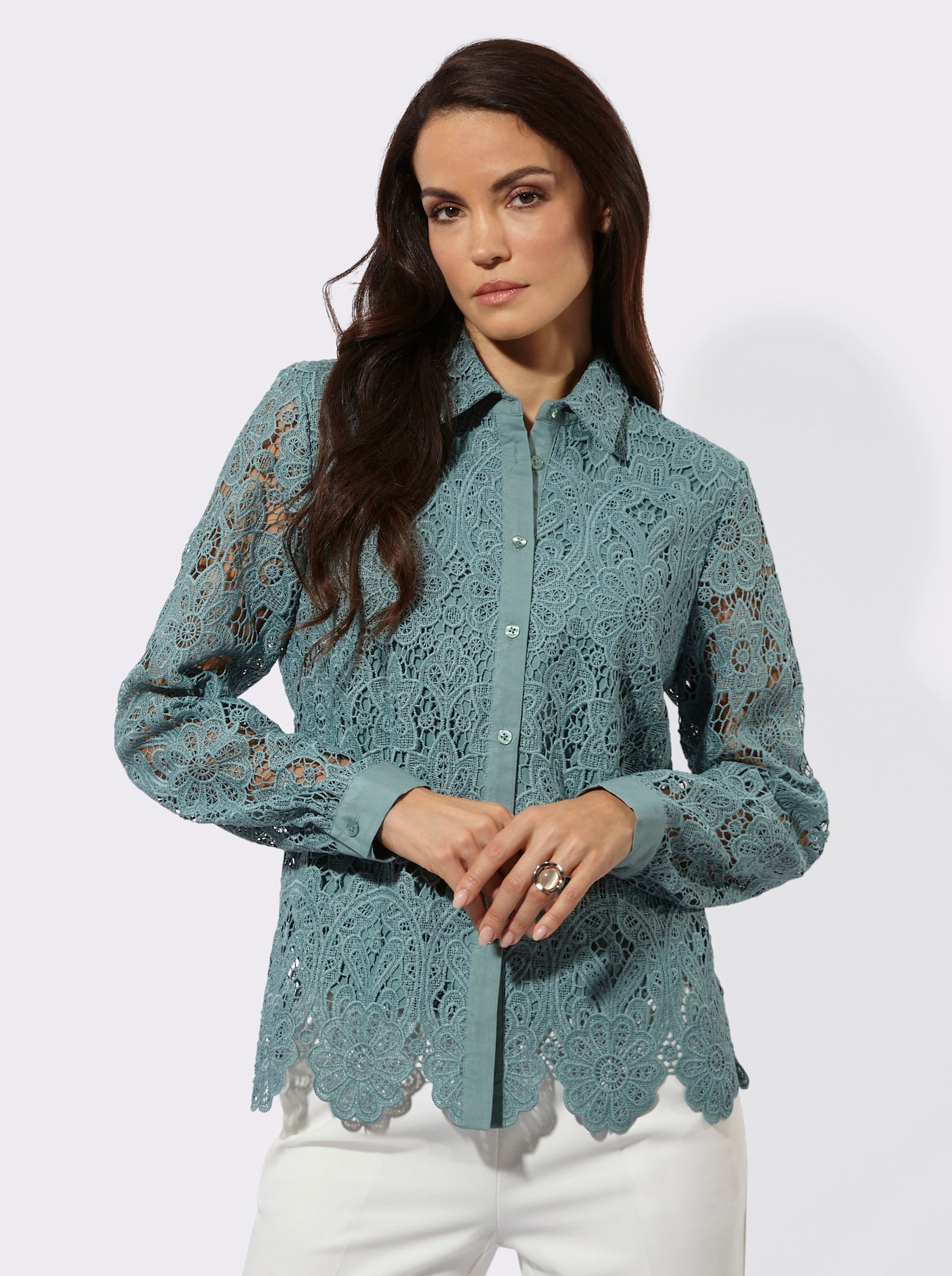 Spitzenbluse mit Hemdkragen - jade