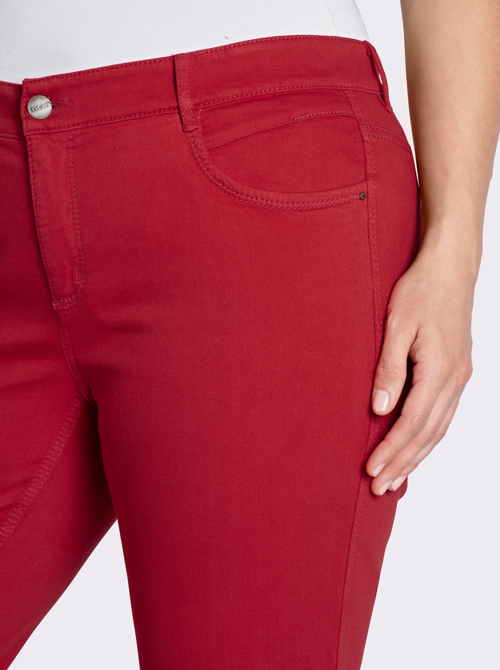 Ascari Stretch-Jeans in Röhren-Form - rot