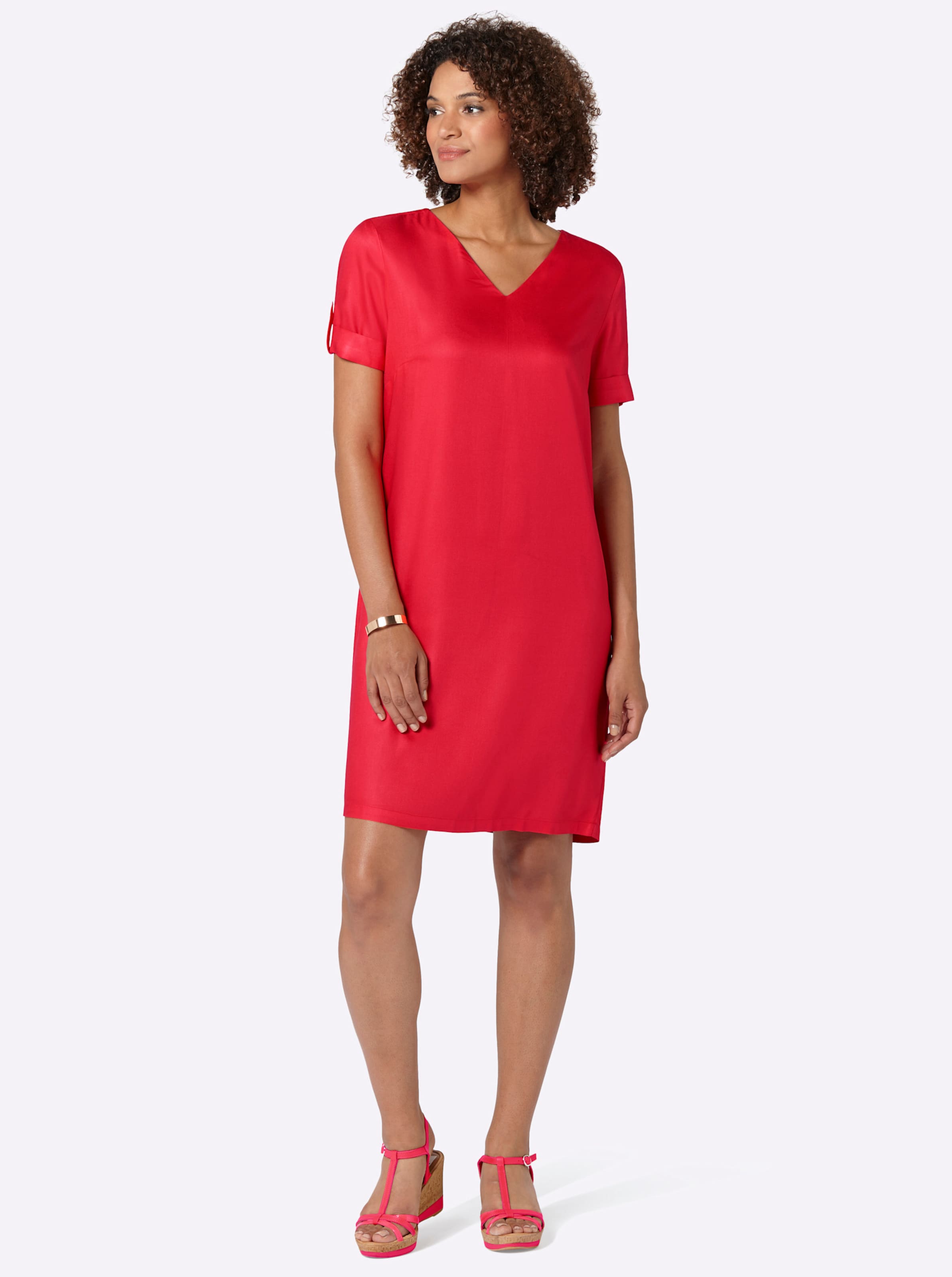 Twill günstig Kaufen-Sommerkleid in rot von heine. Sommerkleid in rot von heine <![CDATA[Reinschlüpfen. Wohlfühlen. Gut aussehen! Dieses Kleid erfüllt alle Voraussetzungen für Ihren neuen Sommer-Liebling! Tolle Qualität aus hochwertiger Twill-Viskose: wunderbar trageange